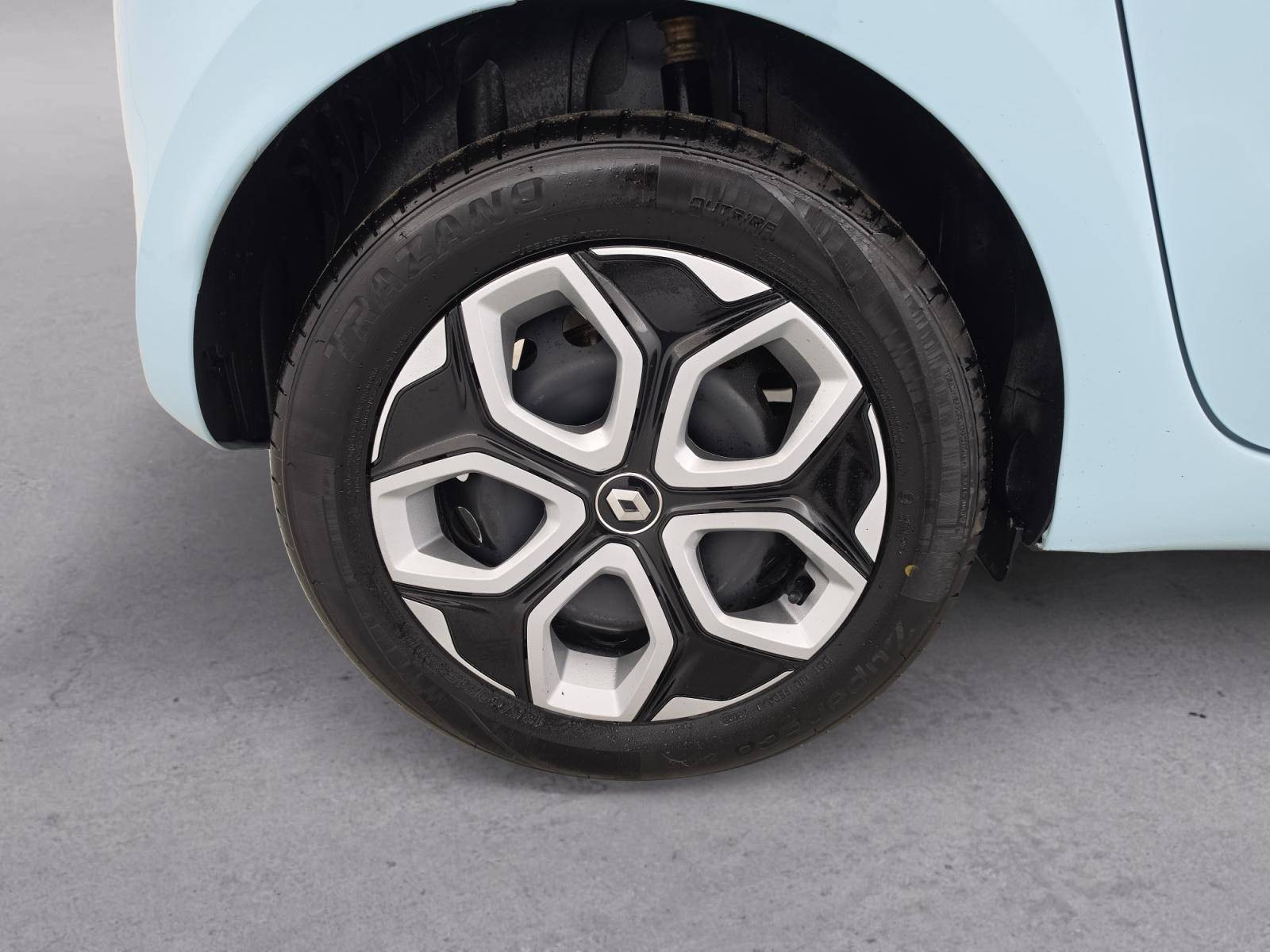 Vente en ligne Renault Twingo Electrique Twingo III E-Tech au prix de 11 990 €