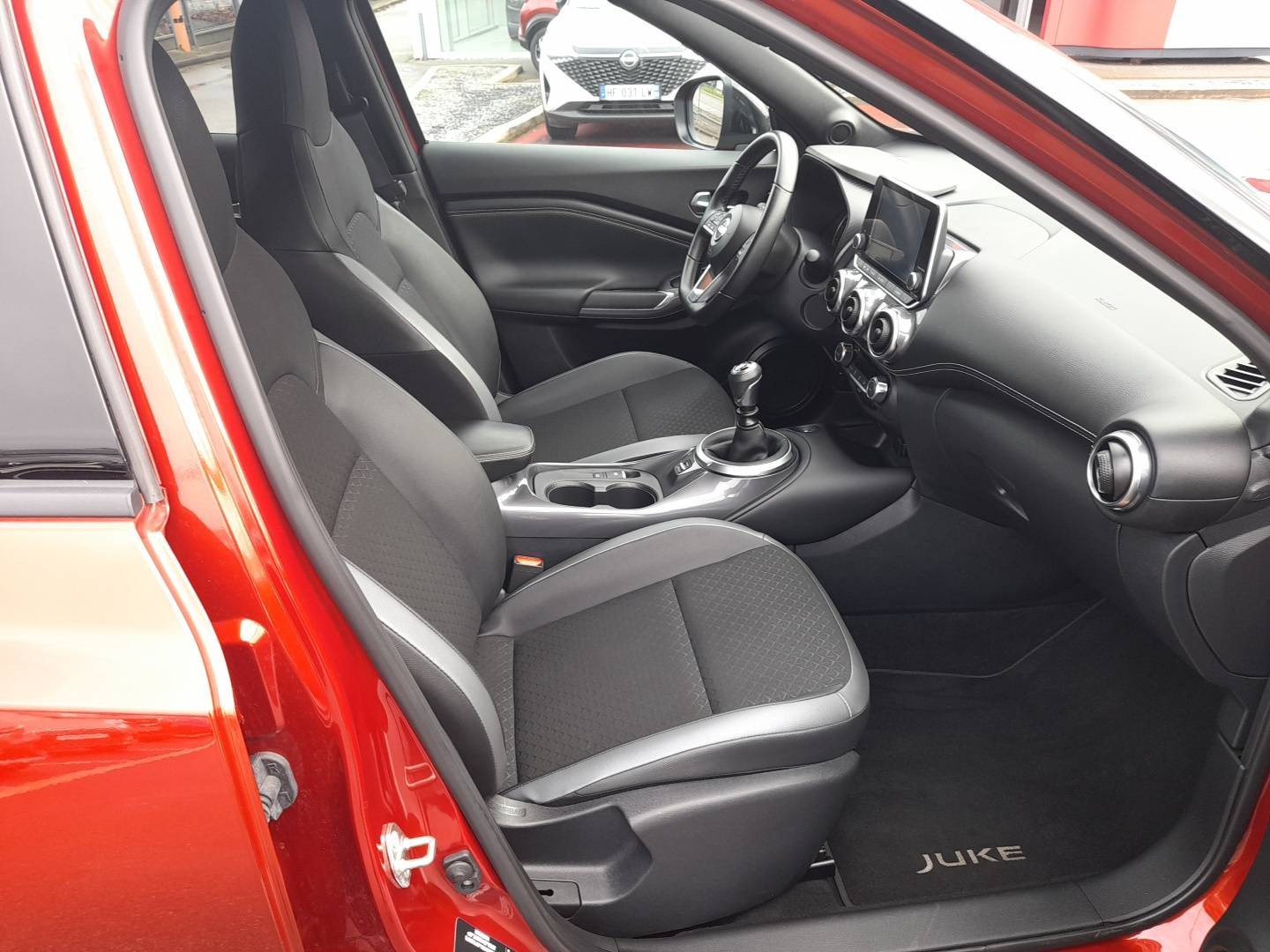 Vente en ligne Nissan Juke F16A SHADOW DIG-T 114 au prix de 18 690 €