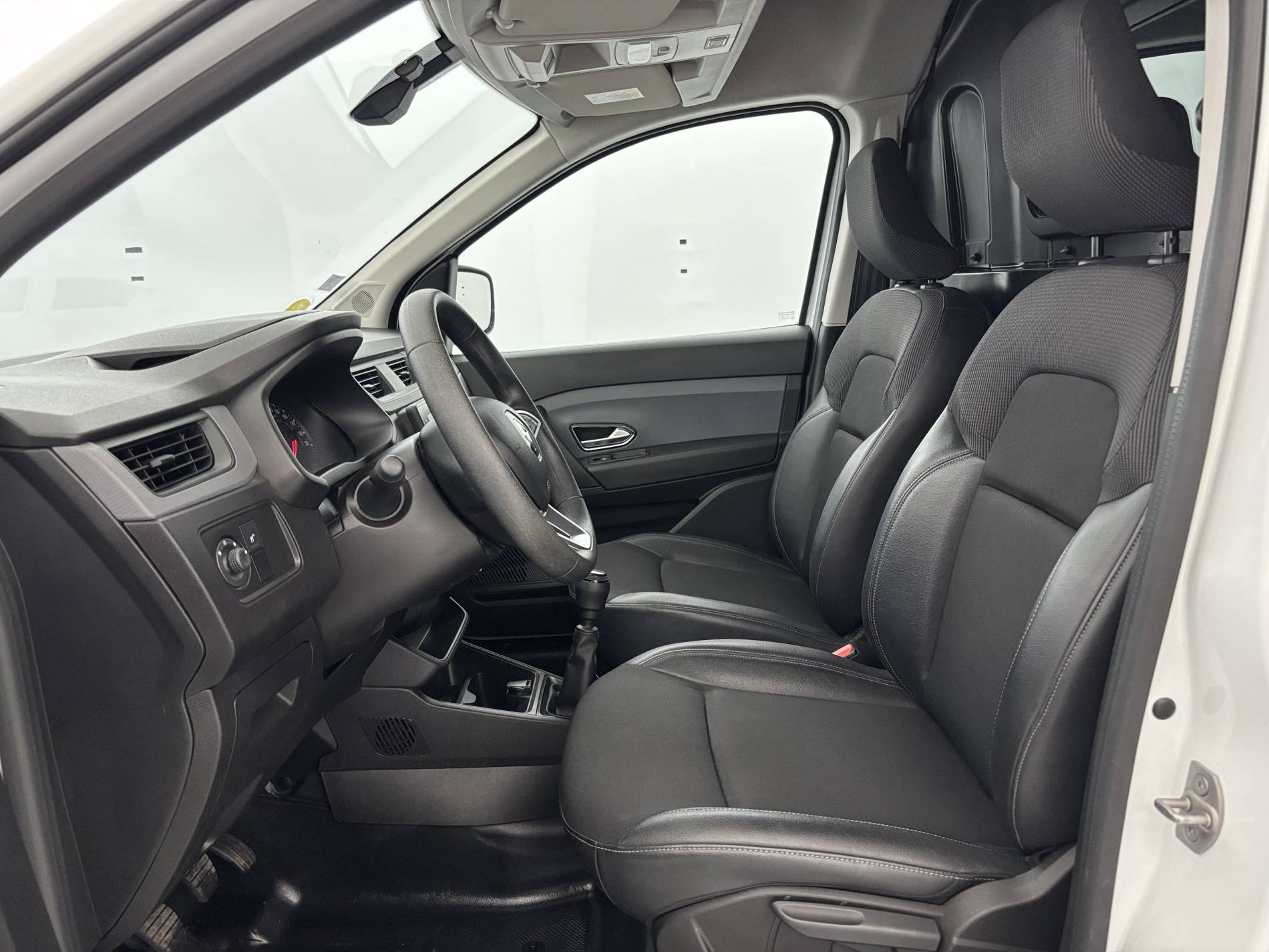 Vente en ligne Renault Express Van  BLUE DCI 75 - 22 au prix de 12 000 €