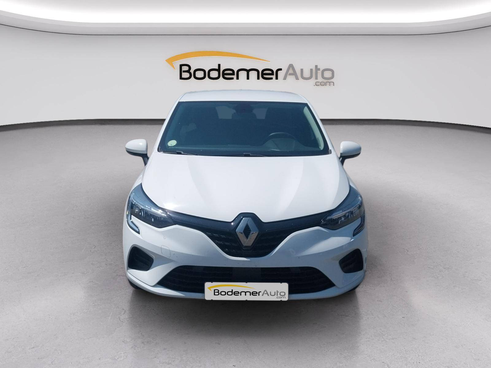 Vente en ligne Renault Clio 5 CLIO SOCIETE BLUE DCI 100 - 21N au prix de 11 990 €