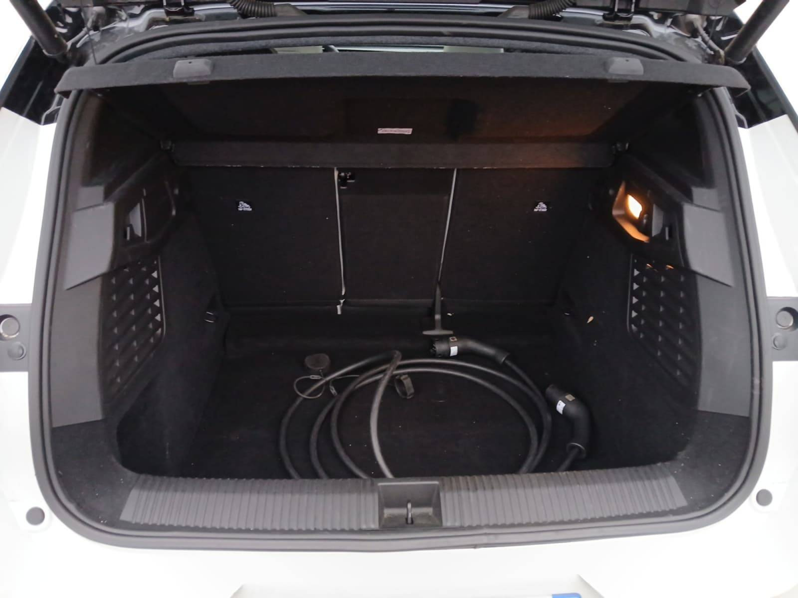 Vente en ligne Renault Scenic E-Tech  220 ch grande autonomie au prix de 41 900 €