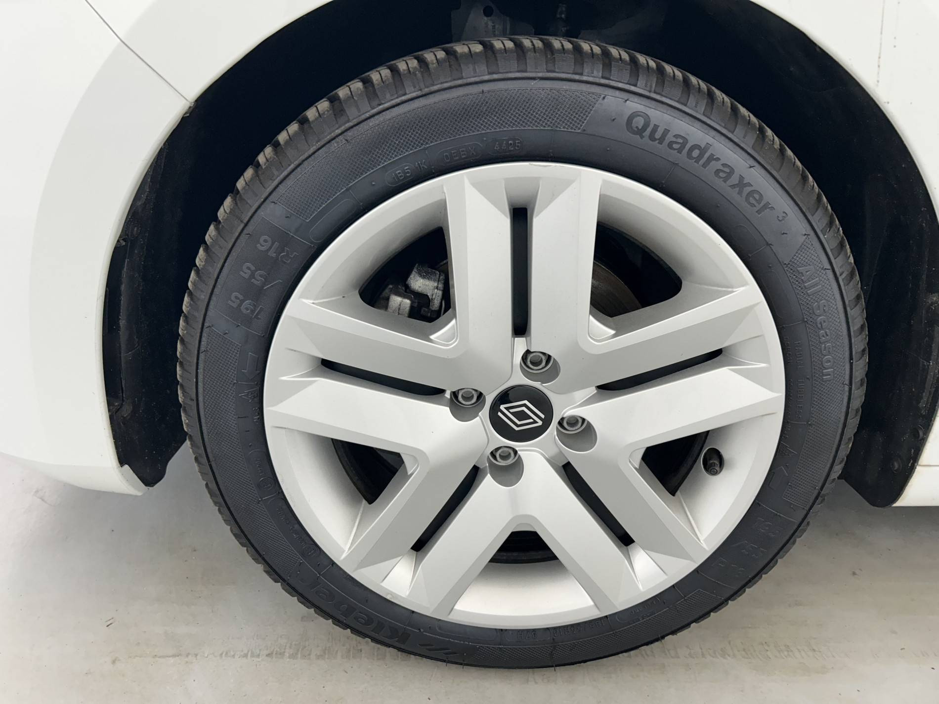 Vente en ligne Renault Clio 5 Clio E-Tech full hybrid 145 au prix de 18 290 €