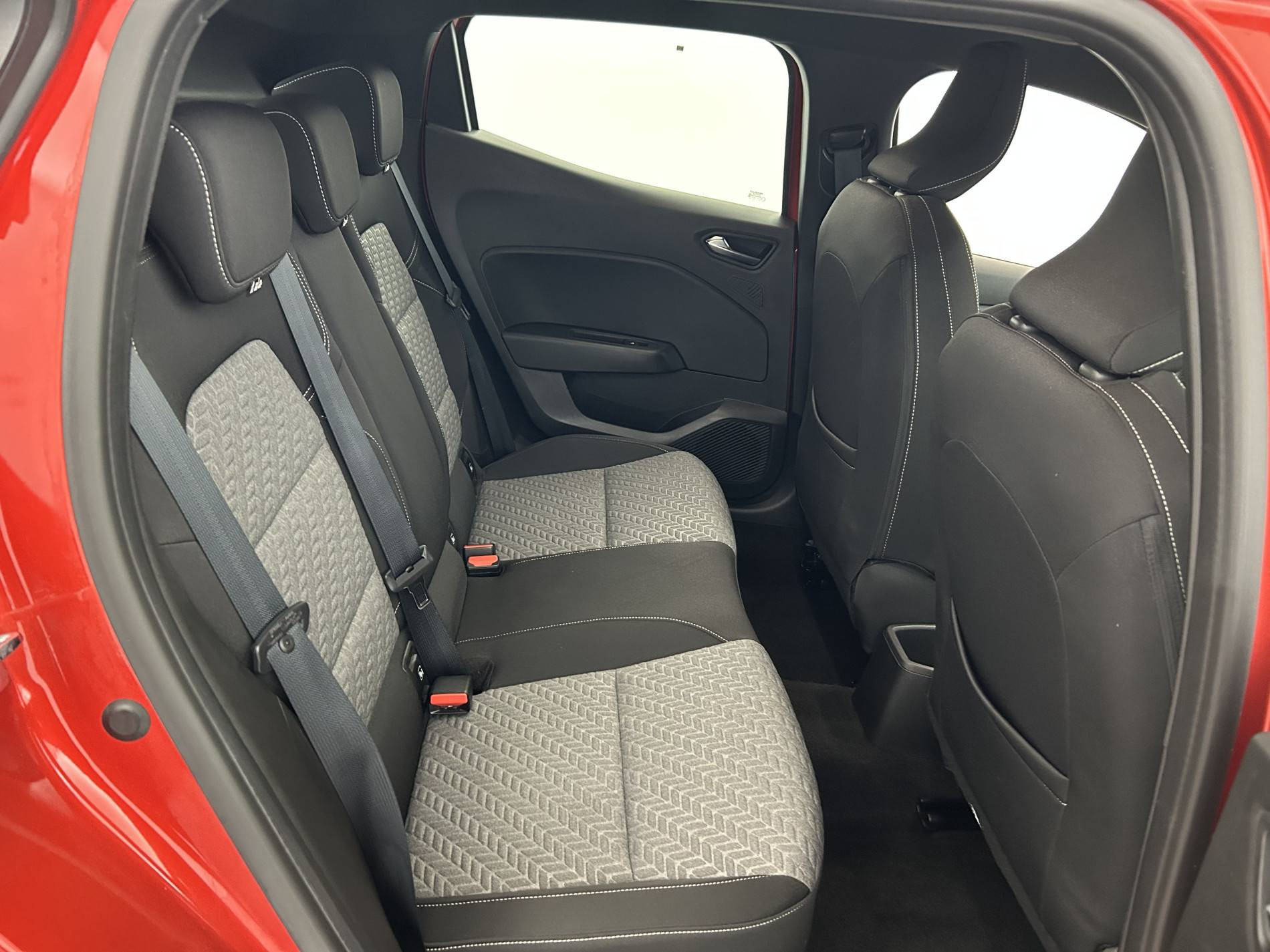 Vente en ligne Renault Clio 5 Clio TCe 90 - 21N au prix de 13 990 €
