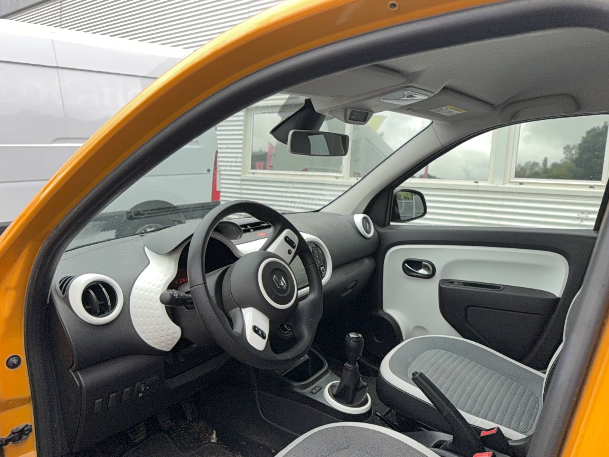 Vente en ligne Renault Twingo 3  SCe 65 au prix de 11 590 €