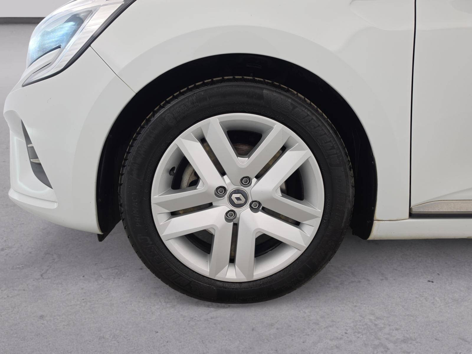 Vente en ligne Renault Clio 5 CLIO SOCIETE E-TECH 140 - 21N au prix de 13 290 €