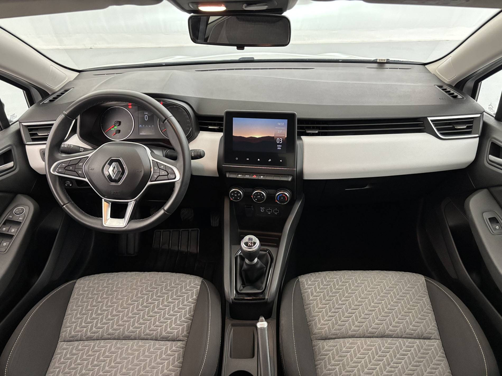 Vente en ligne Renault Clio 5 Clio TCe 100 GPL au prix de 14 290 €