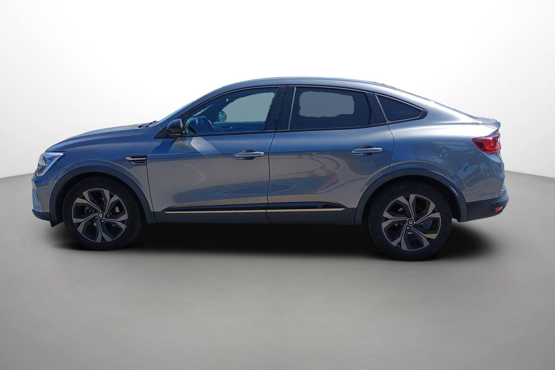 Vente en ligne Renault Arkana  E-Tech hybride 145 - 22 au prix de 22 990 €