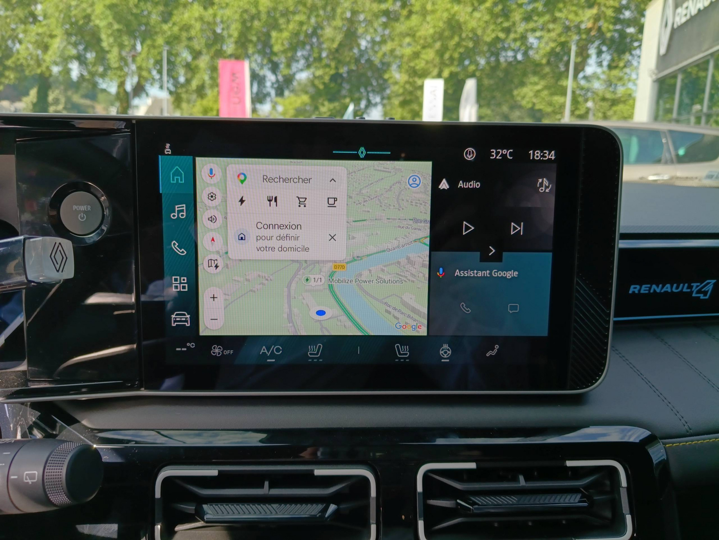 Vente en ligne Renault R4 E-Tech  150 ch autonomie confort au prix de 38 490 €