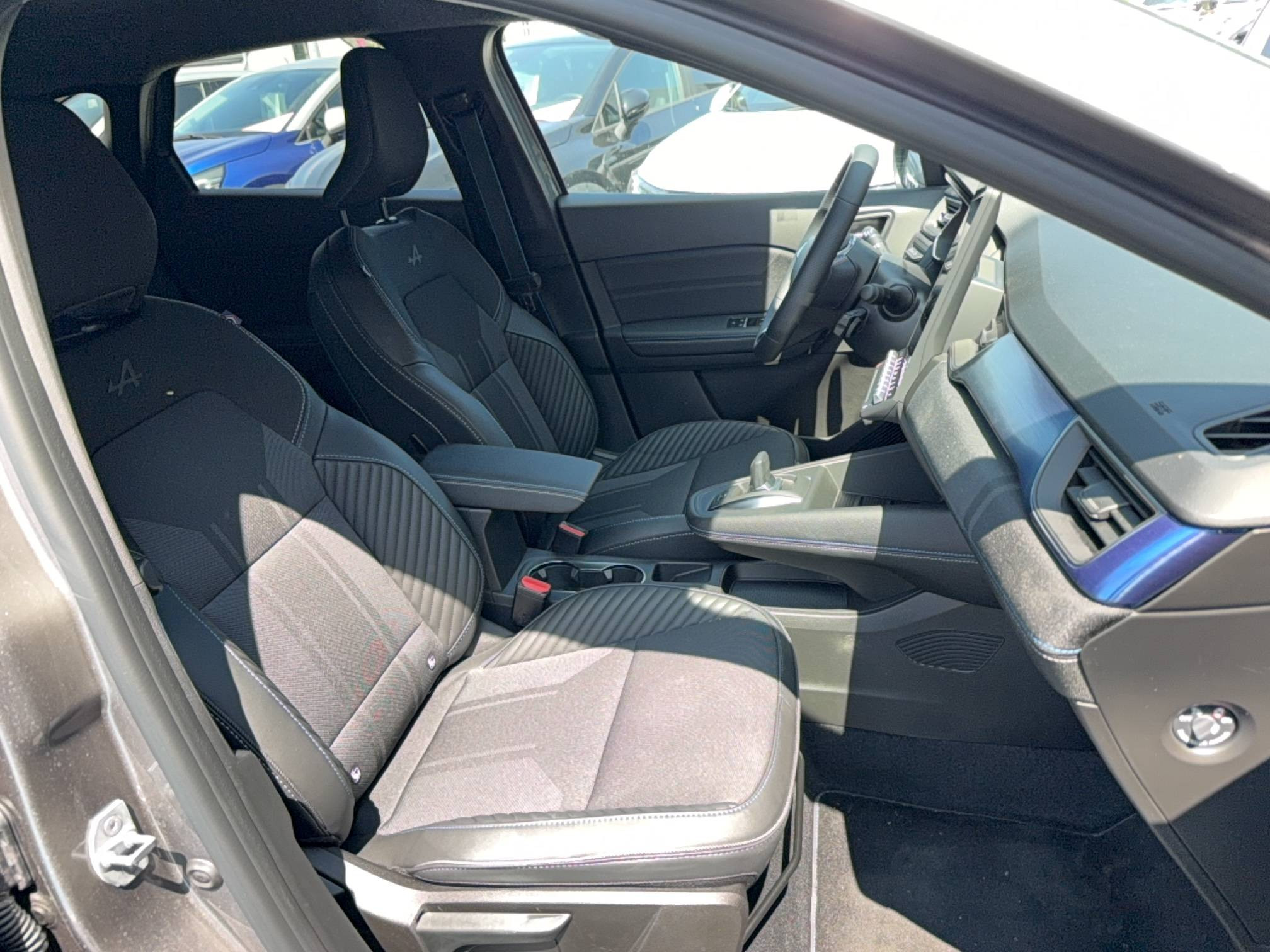 Vente en ligne Renault Captur  E-Tech full hybrid 160 ch au prix de 32 490 €