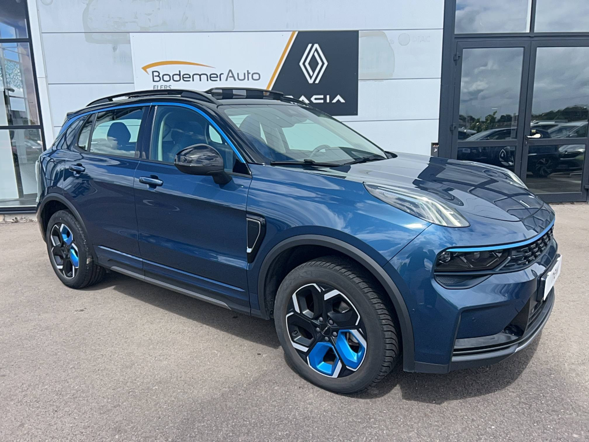 Vente en ligne Lynk&Co 01  1.5 HEV 197 ch DCTH7 au prix de 20 490 €