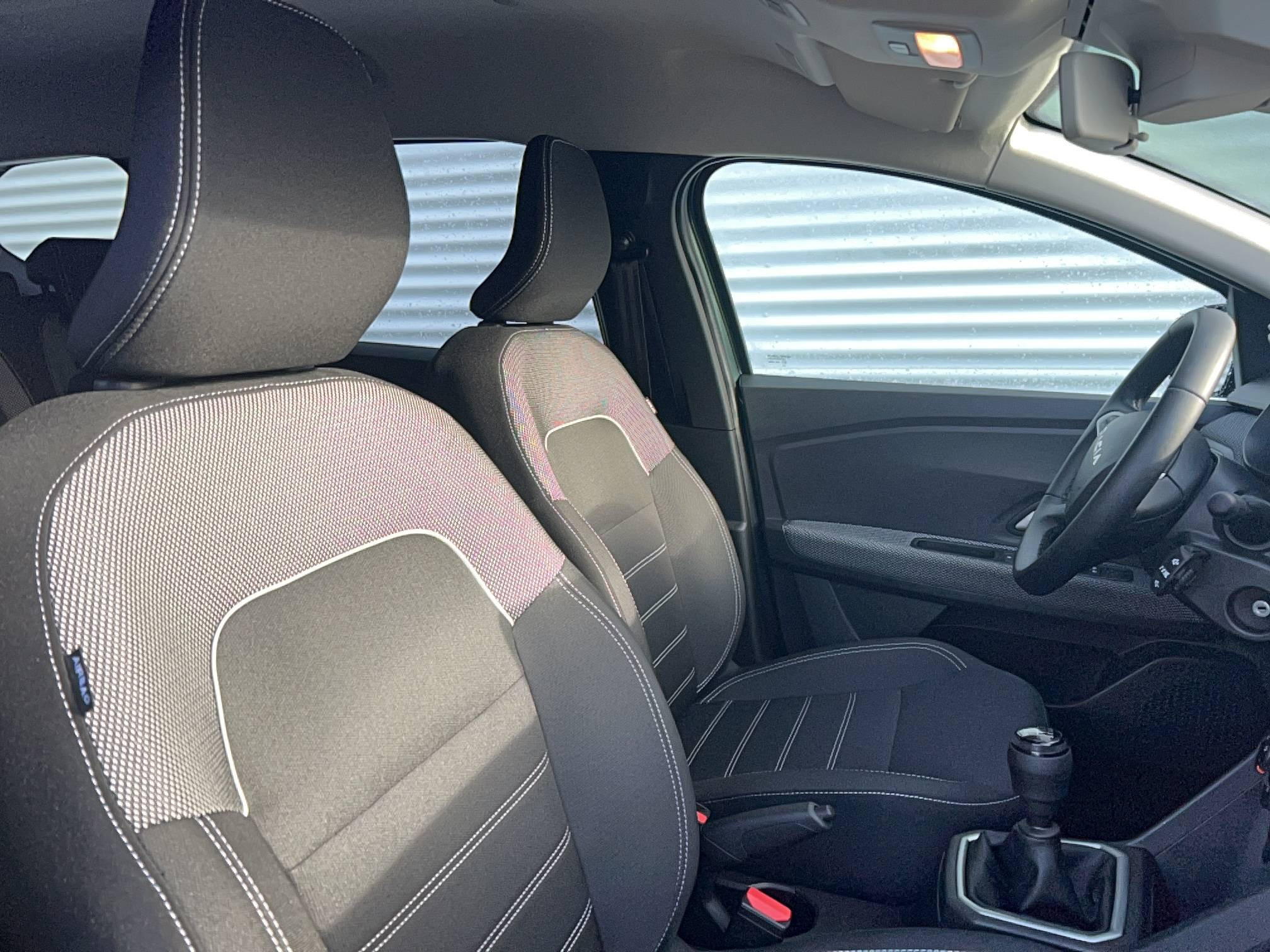 Vente en ligne Dacia Jogger  ECO-G 100 7 places GSR2 au prix de 18 790 €