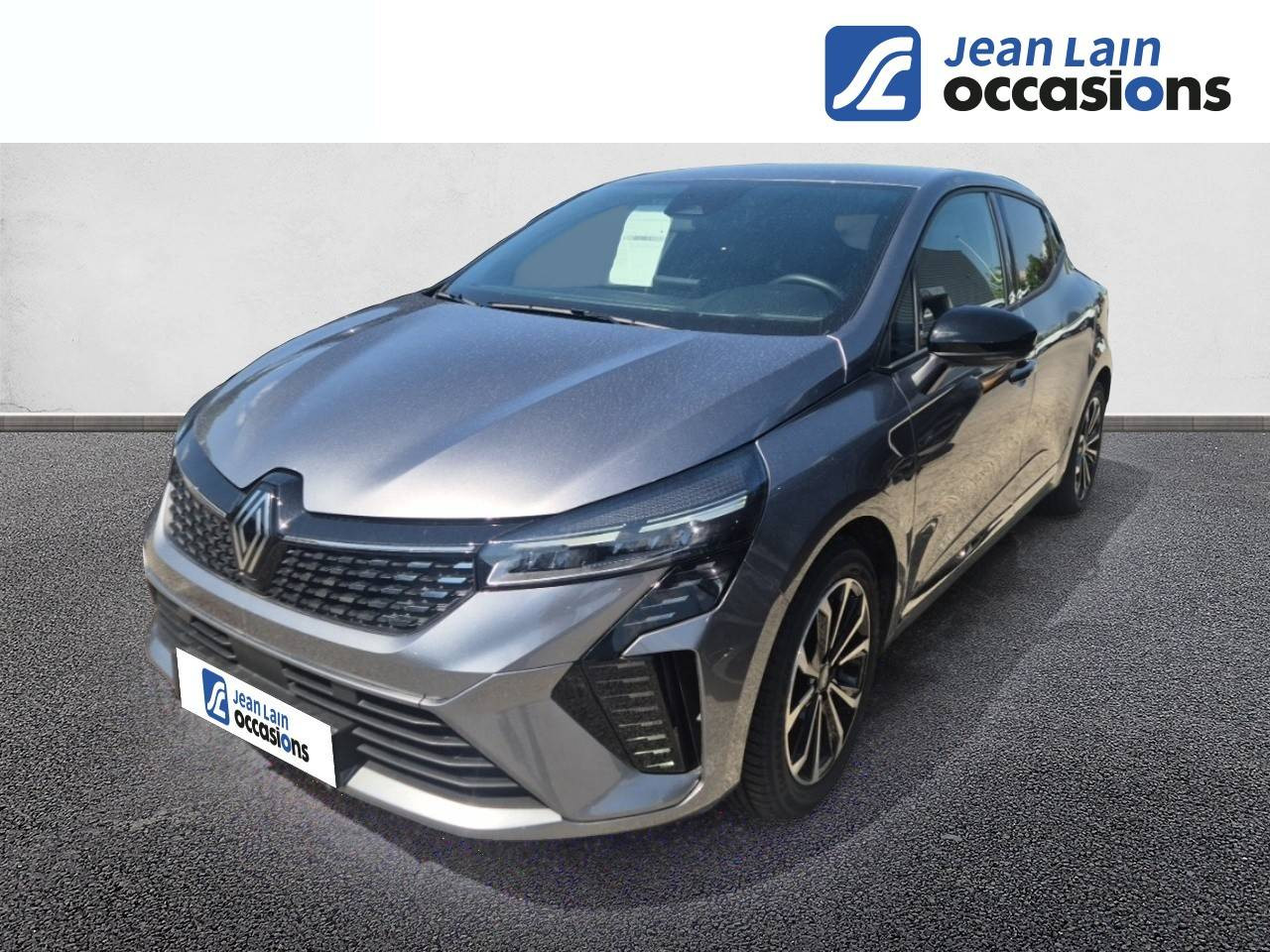 Vente en ligne RENAULT CLIO V Clio E-Tech hybride 145 Techno de 2023 au prix de 18 900 €