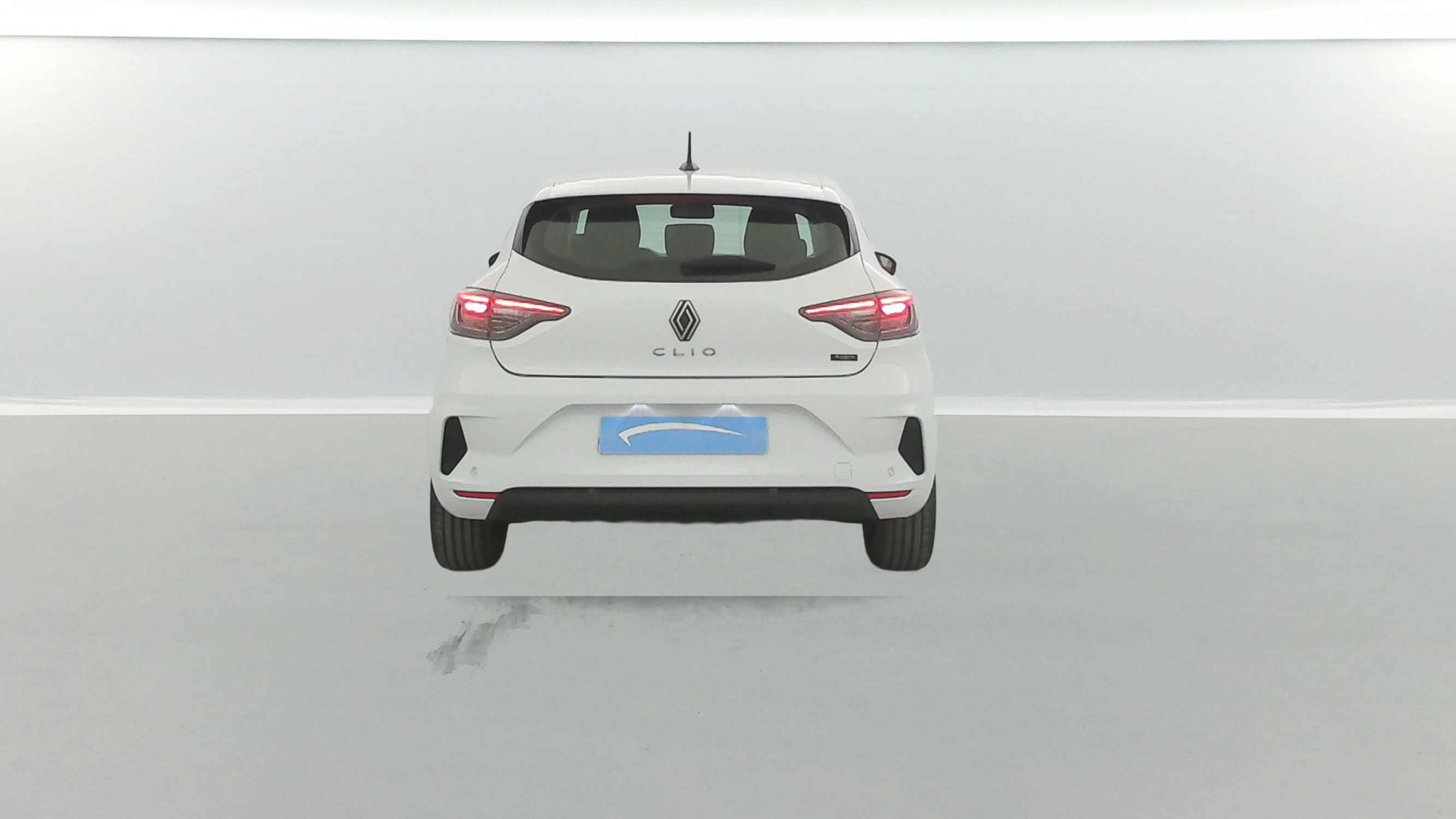 Vente en ligne Renault Clio 5 Clio E-Tech full hybrid 145 au prix de 17 990 €