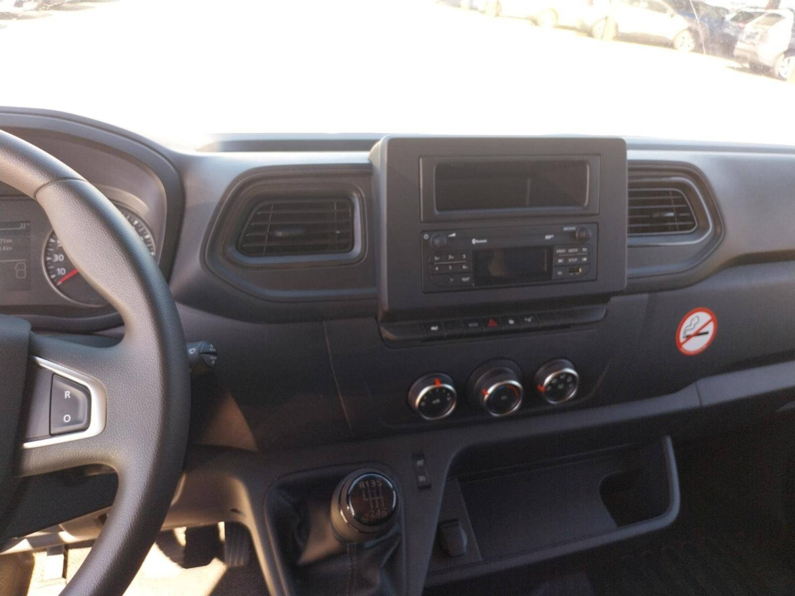 Vente en ligne Renault Master Fourgon MASTER FGN TRAC F3500 L3H3 BLUE DCI 135 au prix de 26 490 €