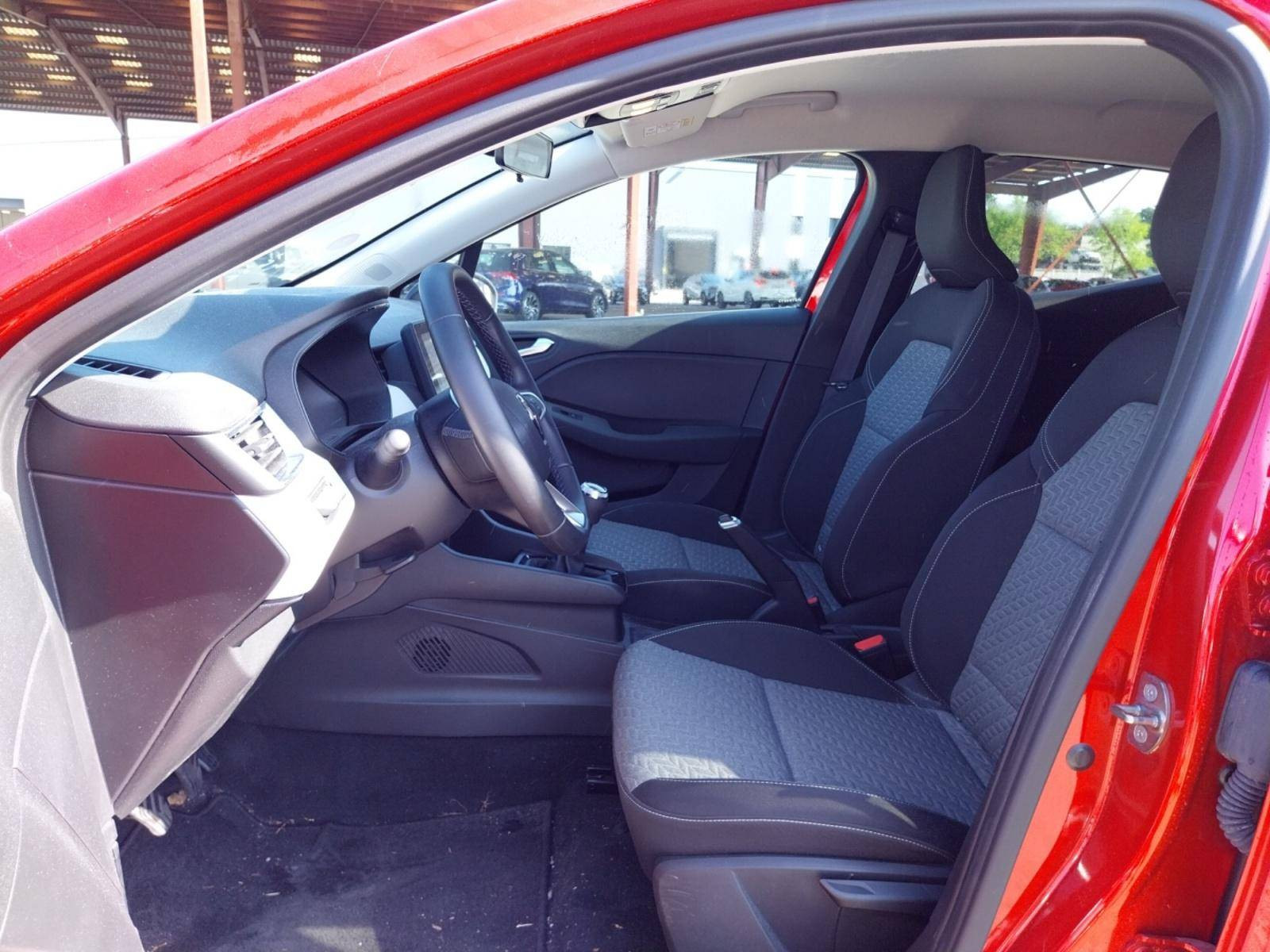 Vente en ligne Renault Clio 5 Clio TCe 90 au prix de 14 890 €