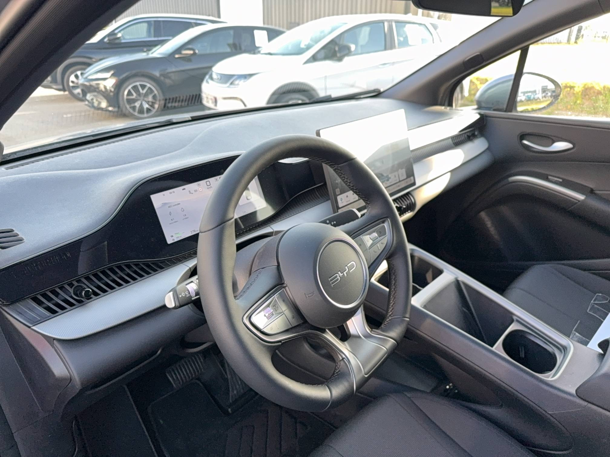 Vente en ligne Byd Dolphin G  1.5 DM-i PHEV 212 ch au prix de 24 290 €