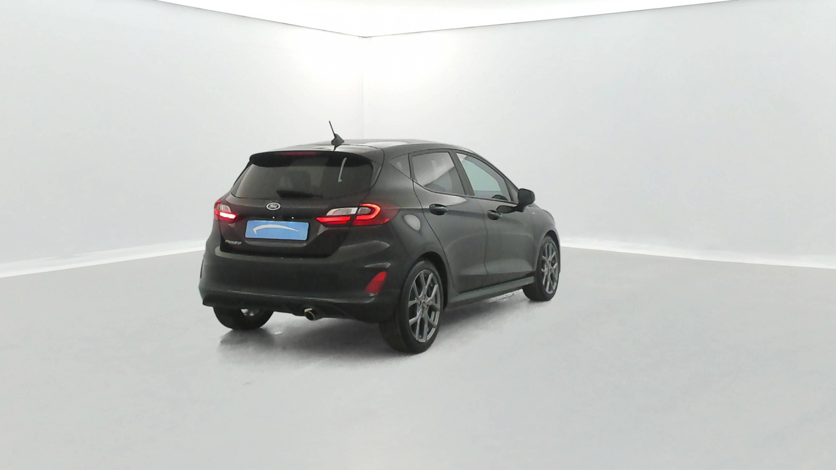 Vente en ligne Ford Fiesta  1.0 Flexifuel 95 ch S&S BVM6 au prix de 16 991 €