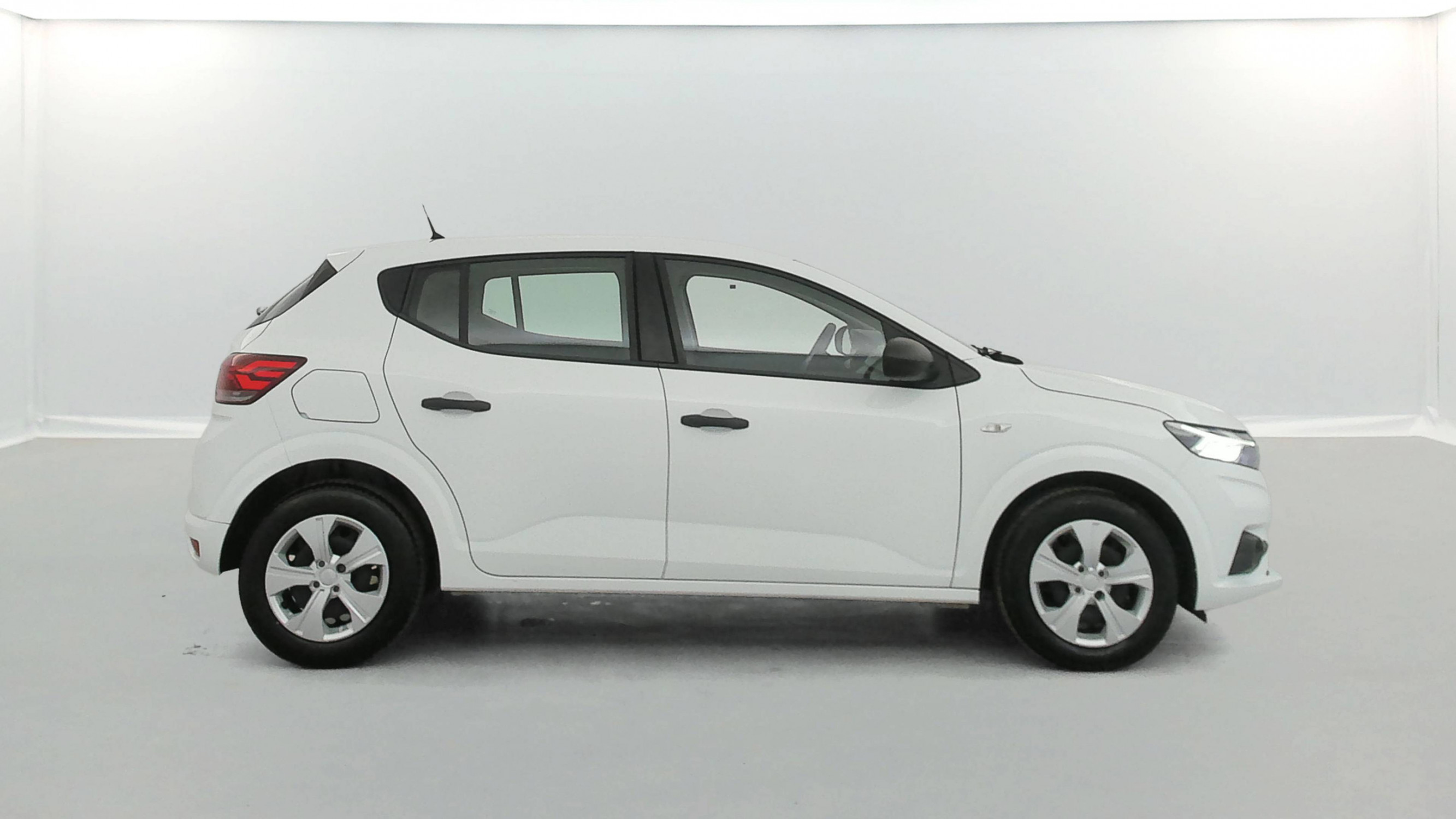 Vente en ligne Dacia Sandero  ECO-G 100 au prix de 12 990 €