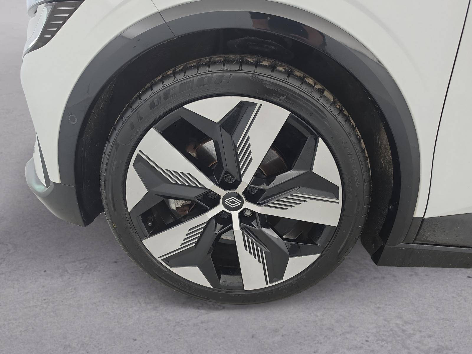 Vente en ligne Renault Megane E-Tech  EV60 220 ch super charge au prix de 25 490 €