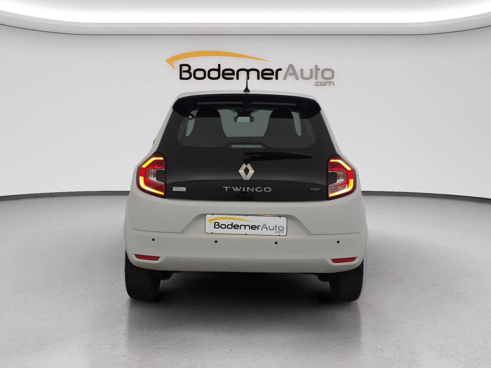 Vente en ligne Renault Twingo Electrique Twingo III E-Tech au prix de 10 990 €