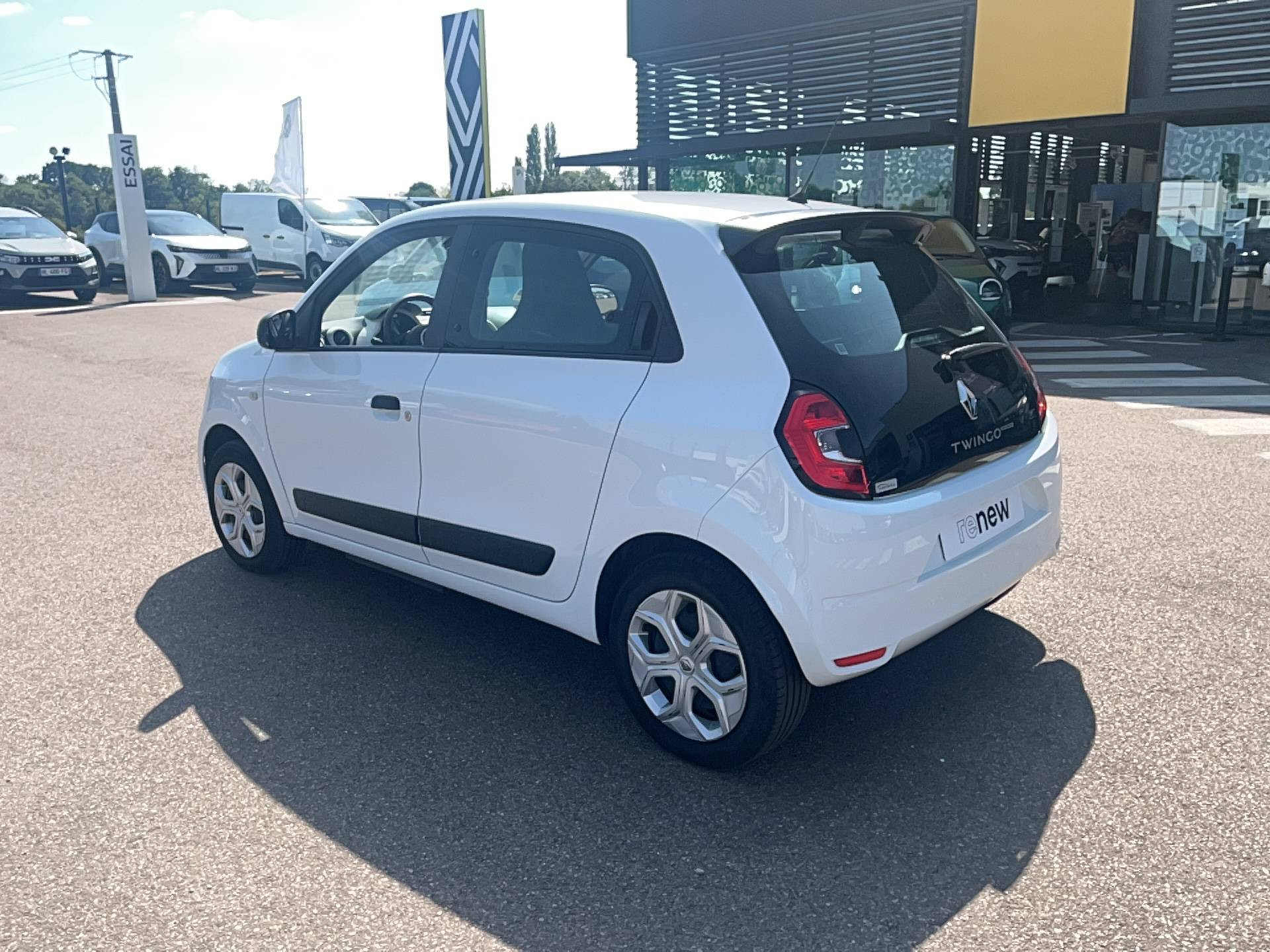 Vente en ligne Renault Twingo Electrique Twingo III E-Tech au prix de 12 491 €