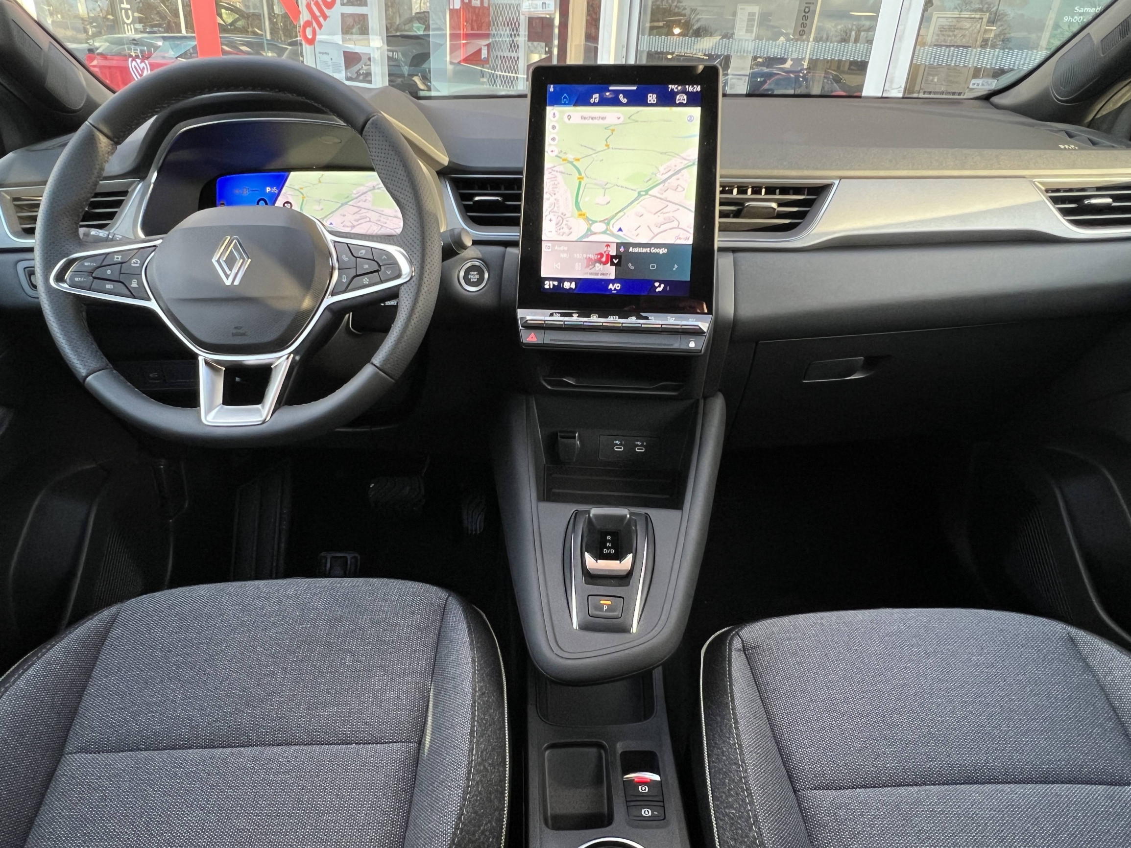 Vente en ligne Renault Symbioz  E-Tech full hybrid 160 ch au prix de 33 900 €