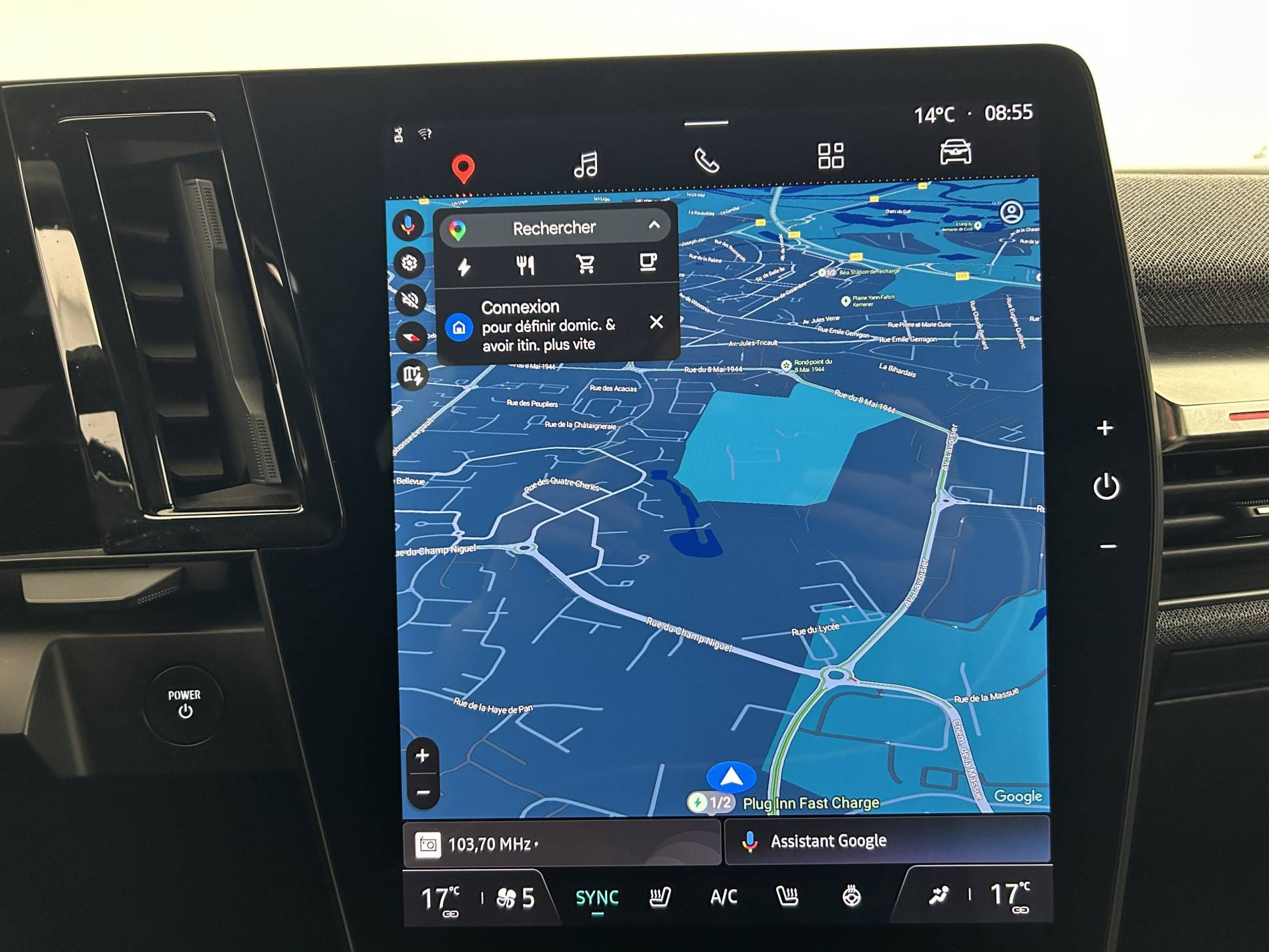 Vente en ligne Renault Megane E-Tech  EV60 220 ch super charge au prix de 23 990 €