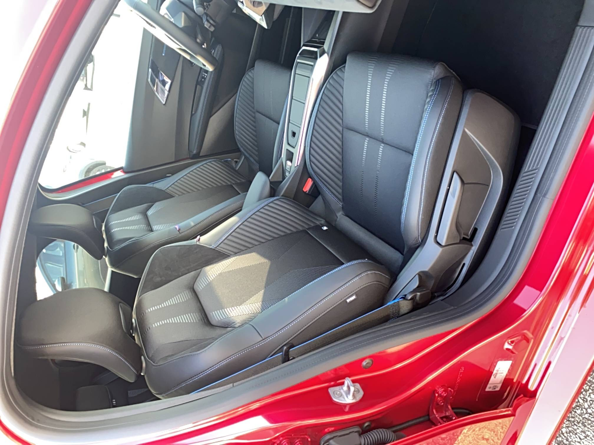 Vente en ligne Renault Clio 6 Clio E-Tech full hybrid 160 ch au prix de 27 900 €