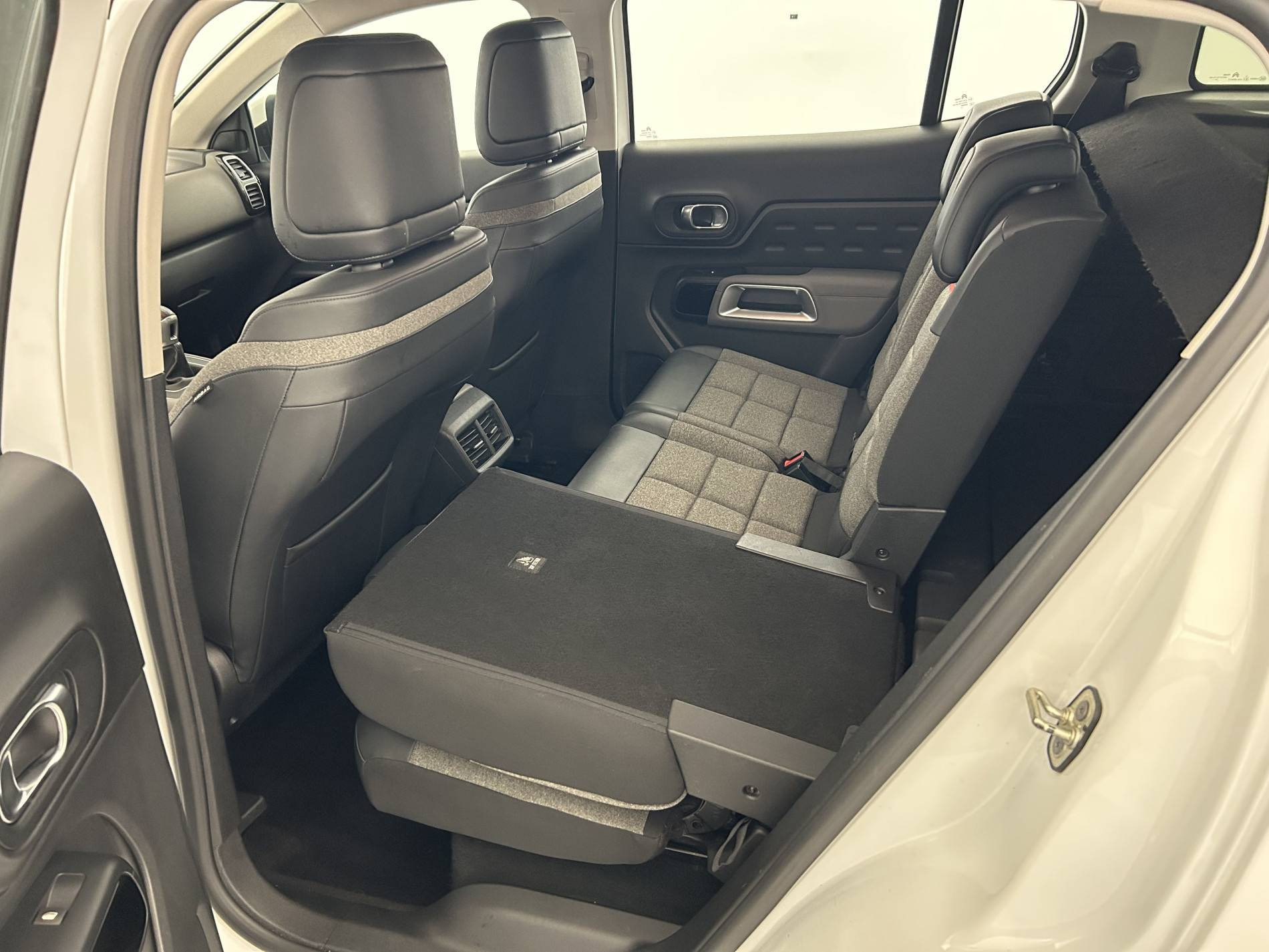 Vente en ligne Citroën C5 Aircross C5 Aircross BlueHDi 130 S&S BVM6 au prix de 12 890 €