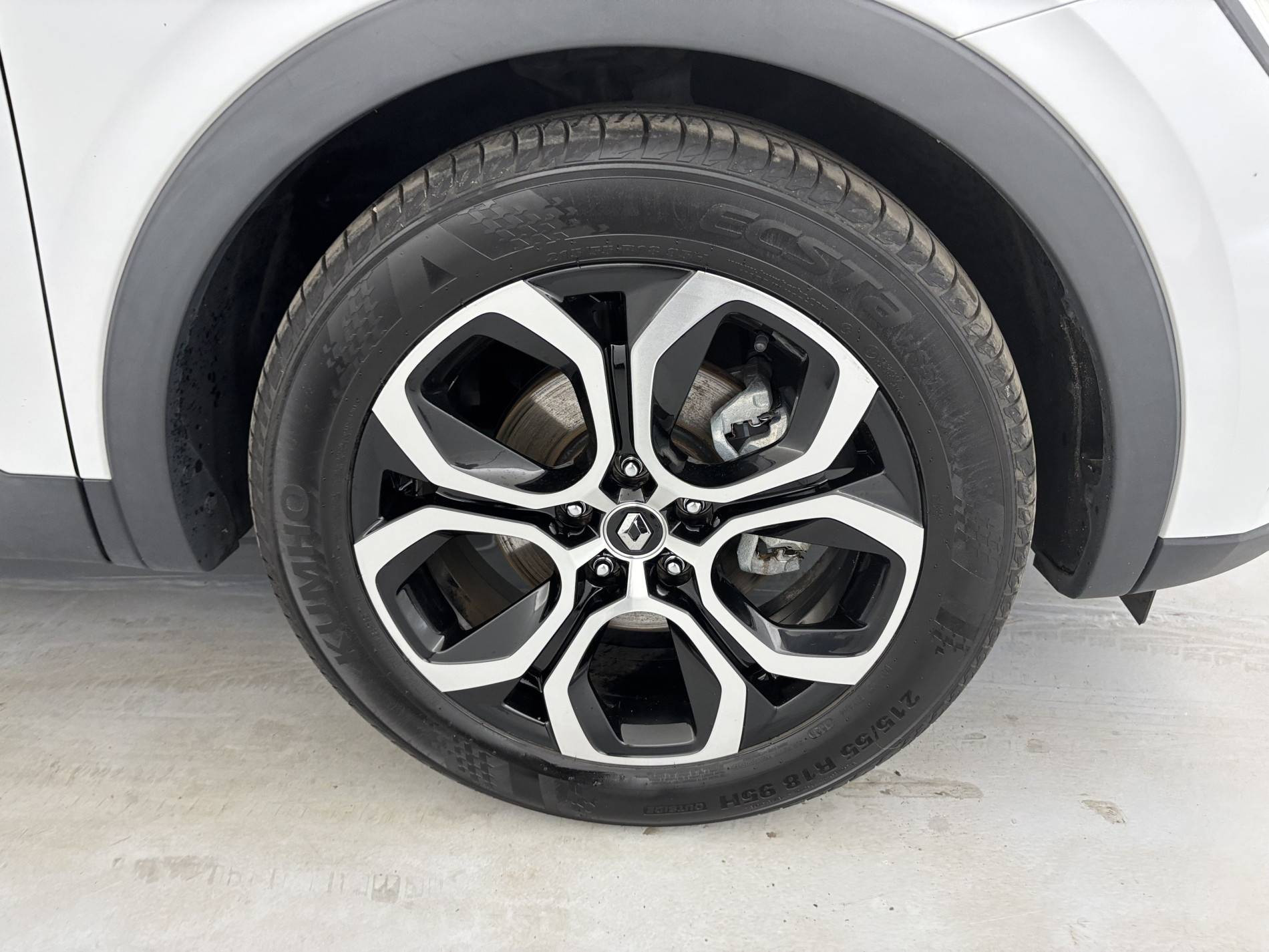 Vente en ligne Renault Arkana  E-Tech hybride 145 - 22 au prix de 21 490 €