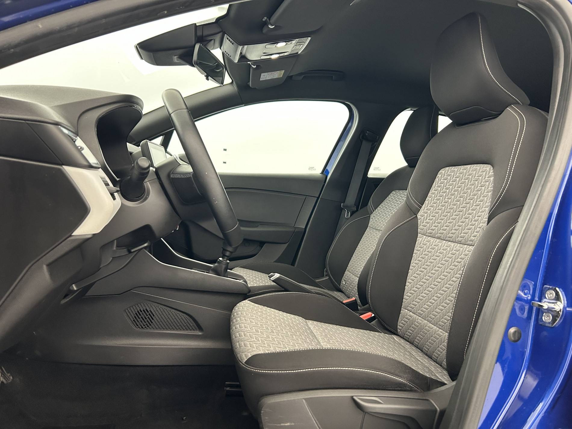 Vente en ligne Renault Clio 5 Clio TCe 90 - 21N au prix de 13 790 €