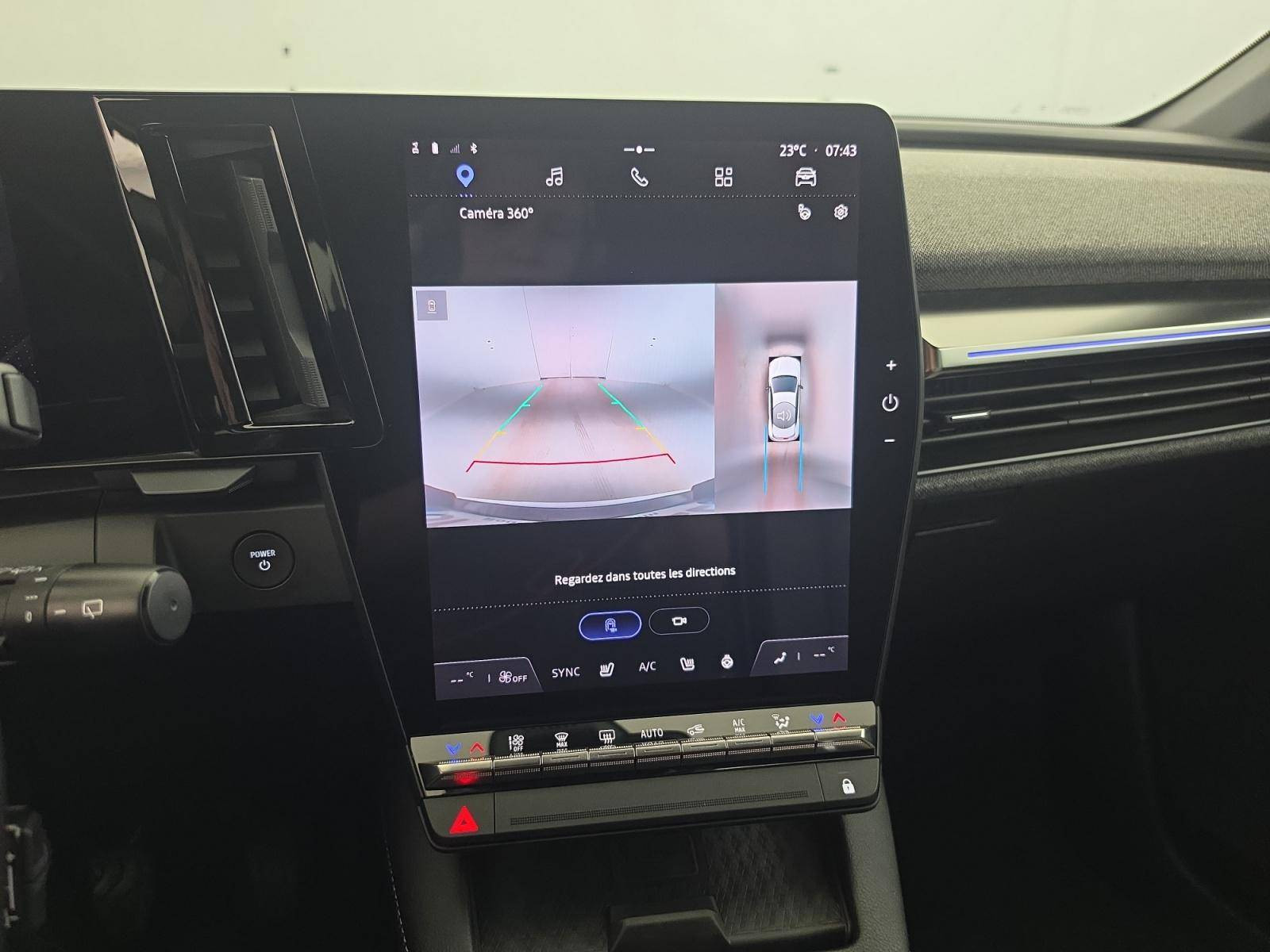 Vente en ligne Renault Megane E-Tech  EV60 220 ch super charge au prix de 25 490 €