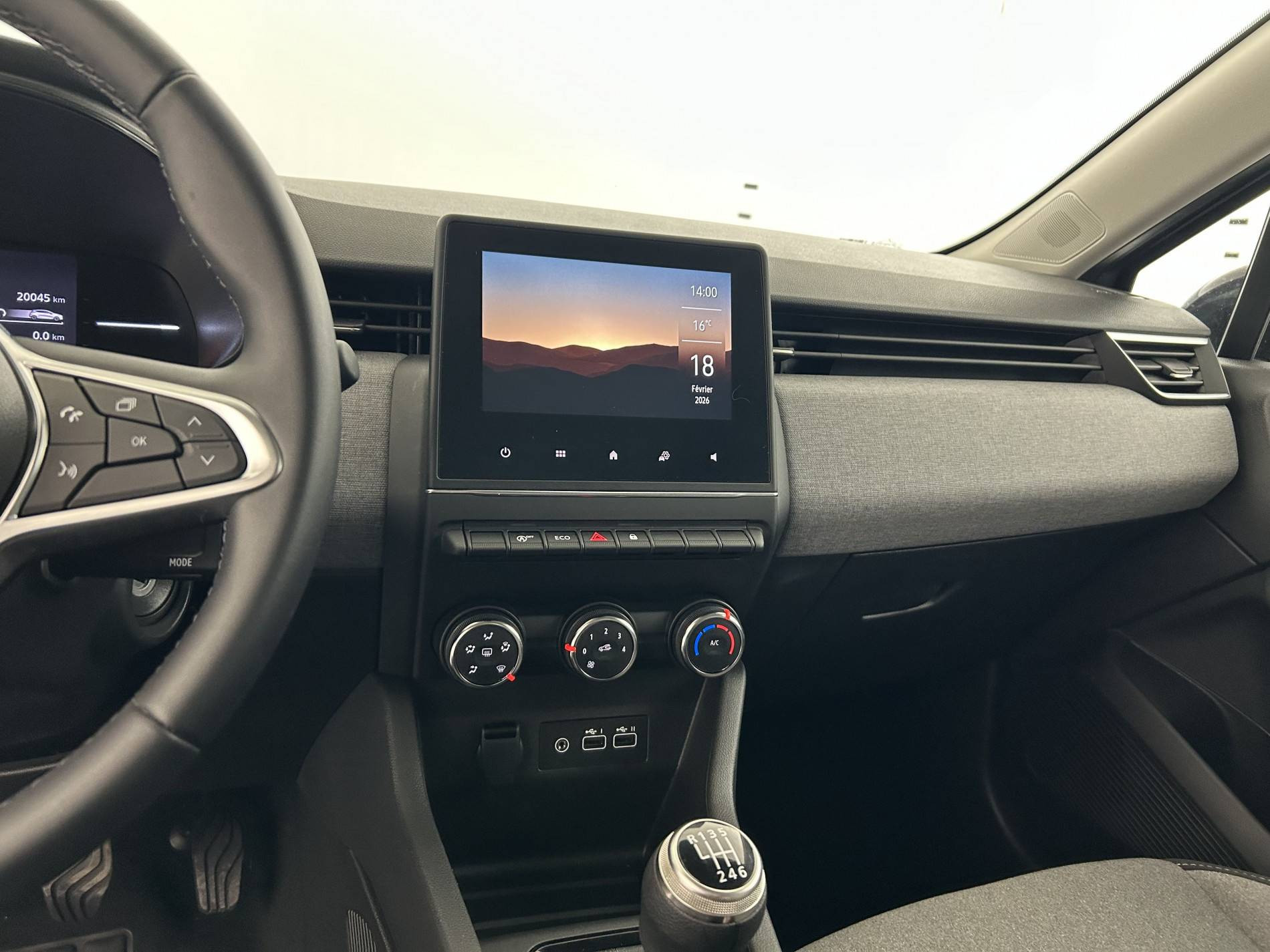 Vente en ligne Renault Clio 5 Clio TCe 90 au prix de 15 490 €