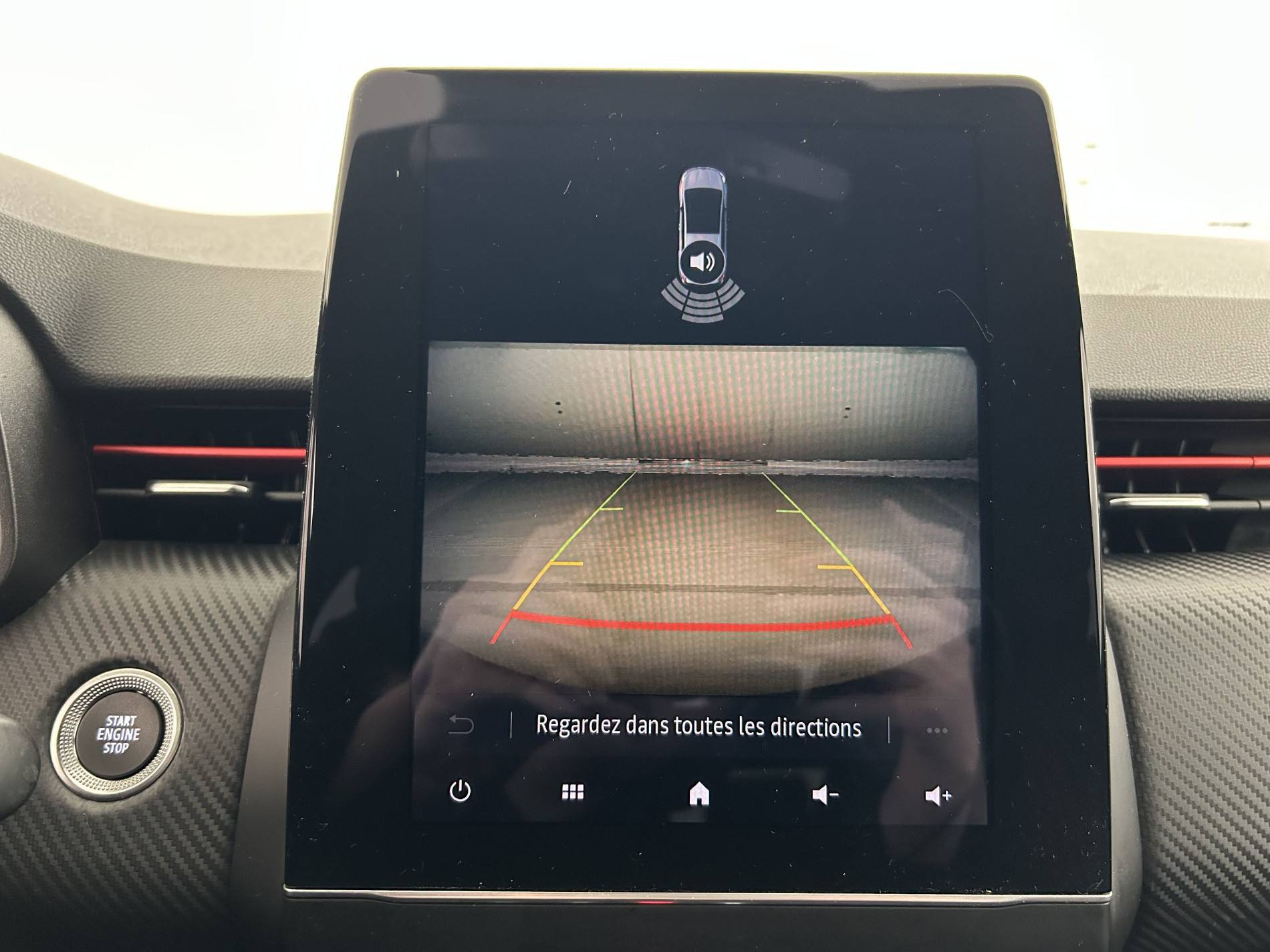 Vente en ligne Renault Clio 5 Clio E-Tech 140 - 21N au prix de 15 000 €