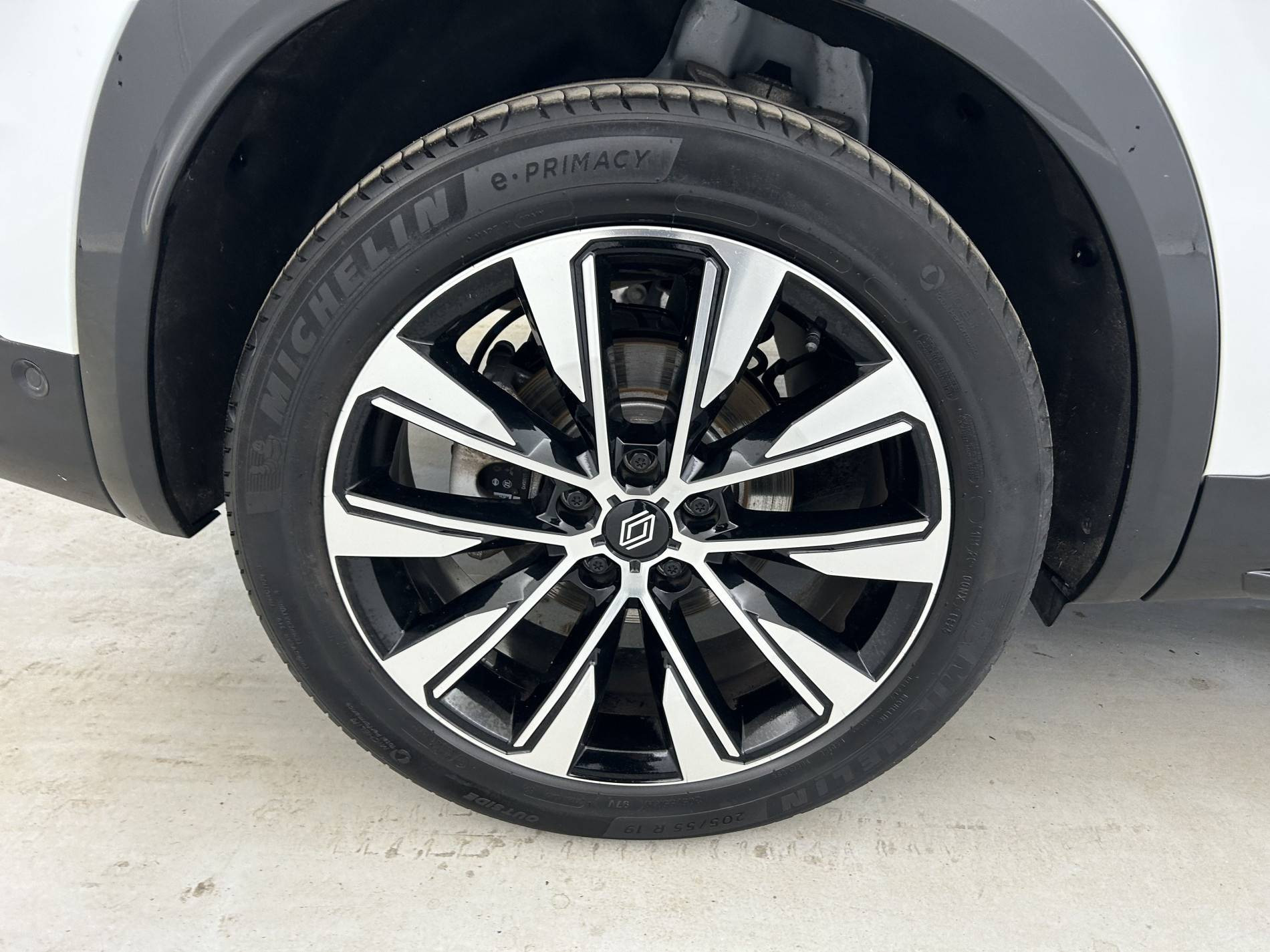 Vente en ligne Renault Austral  full hybrid E-Tech 200 ch au prix de 31 390 €