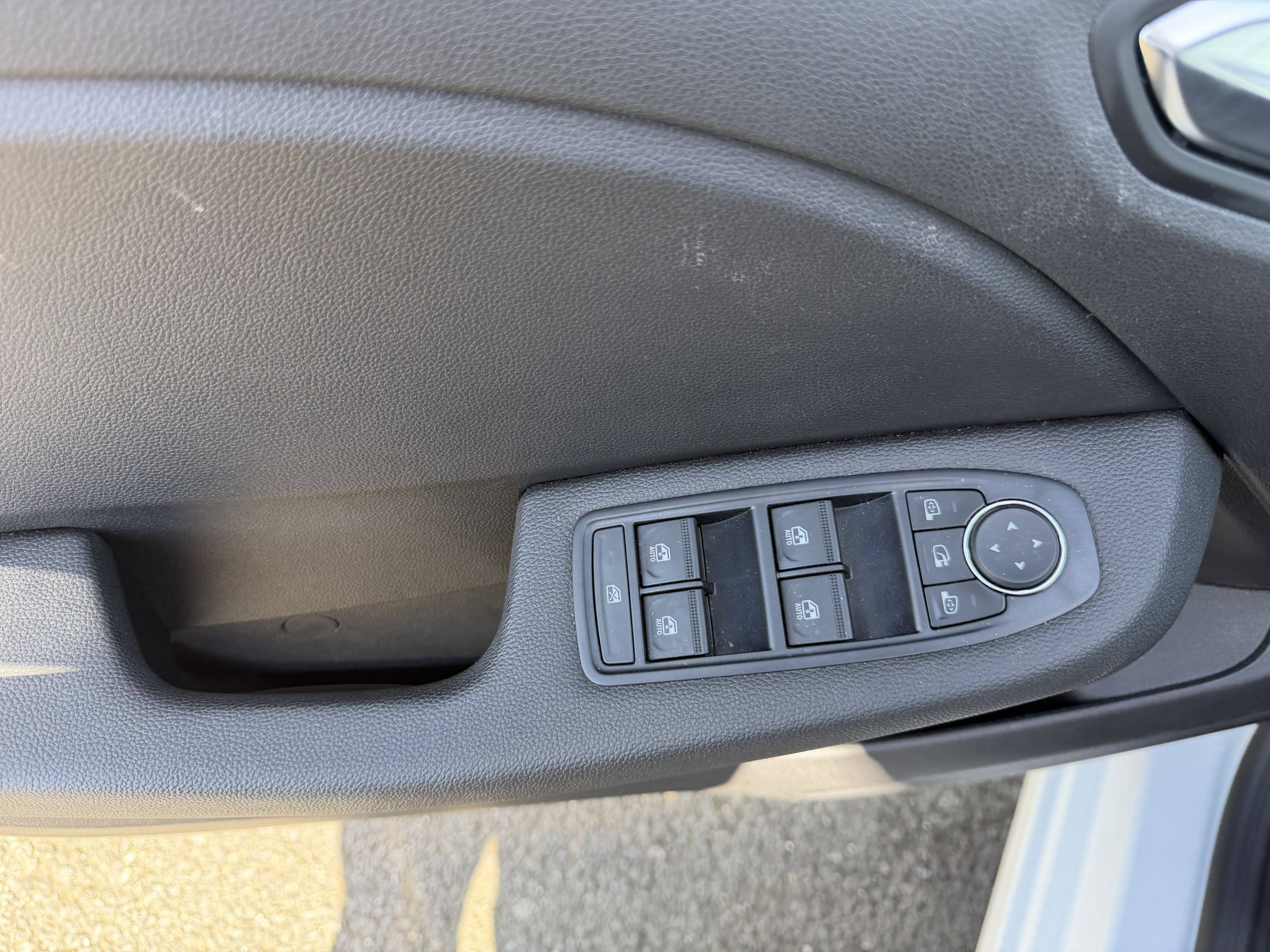 Vente en ligne Renault Clio 5 Clio SCe 65 au prix de 13 290 €