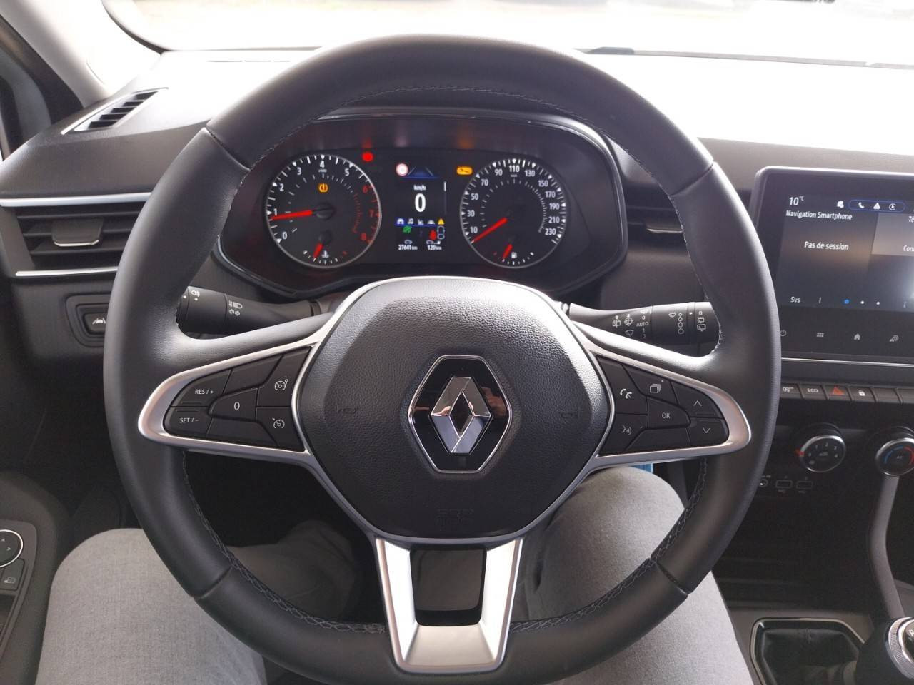 Vente en ligne Renault Clio 5 Clio TCe 90 au prix de 13 890 €