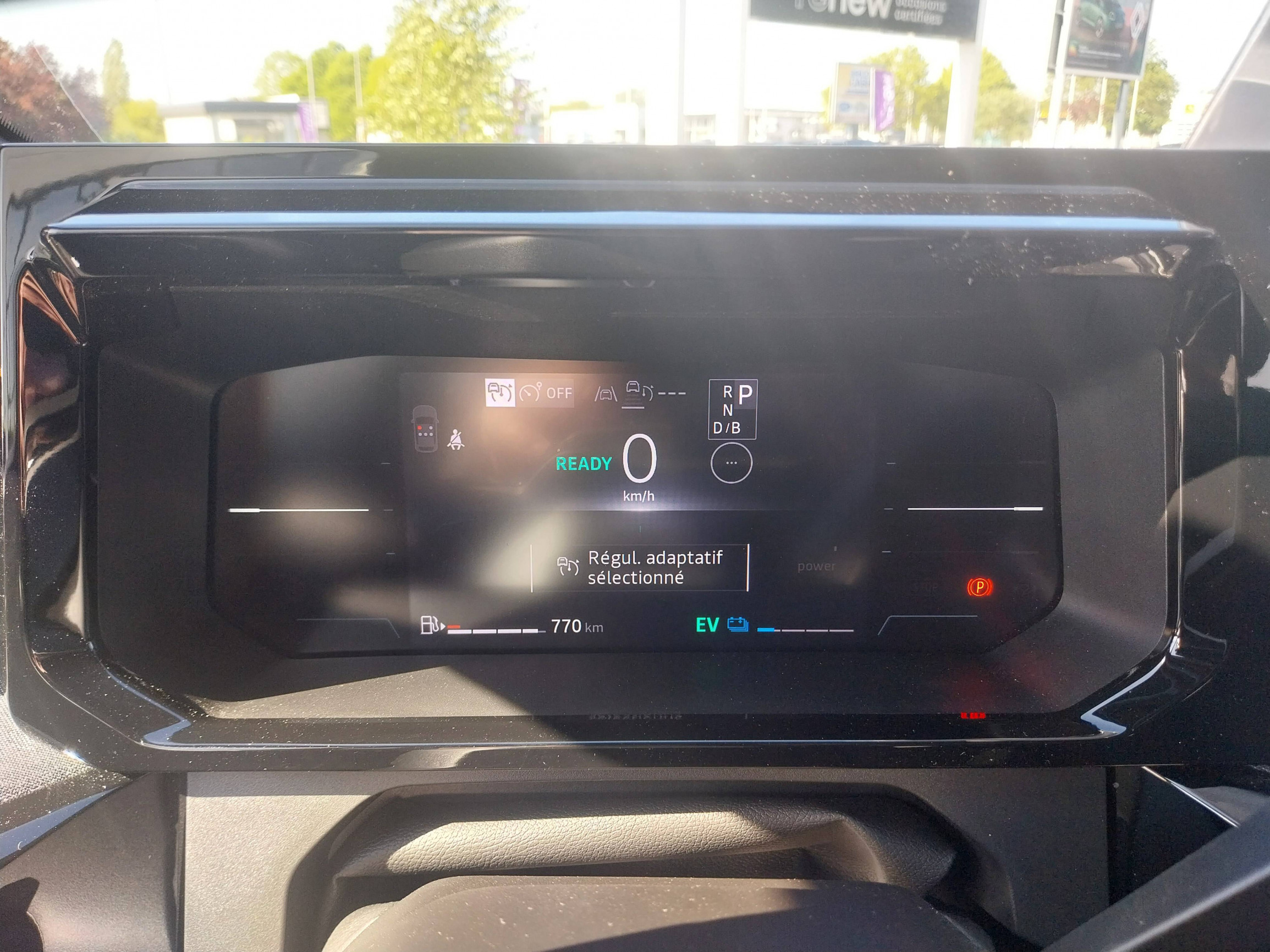 Vente en ligne Renault Clio 6 Clio E-Tech full hybrid 160 ch au prix de 24 980 €