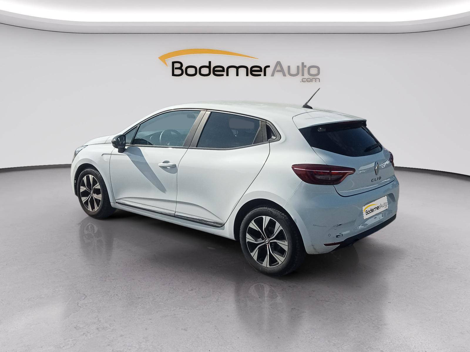 Vente en ligne Renault Clio 5 Clio SCe 65 au prix de 13 900 €