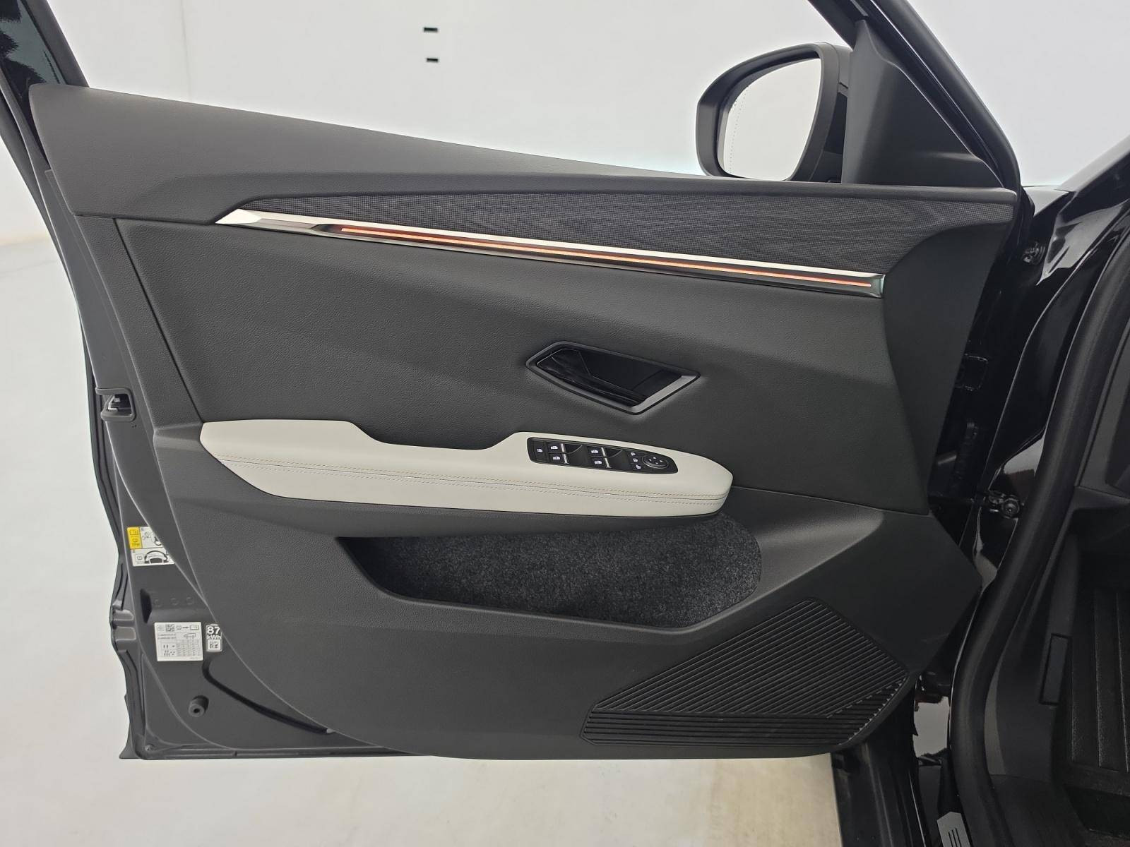 Vente en ligne Renault Scenic E-Tech Scenic E-Tech électrique 220 ch grande autonomie au prix de 43 500 €
