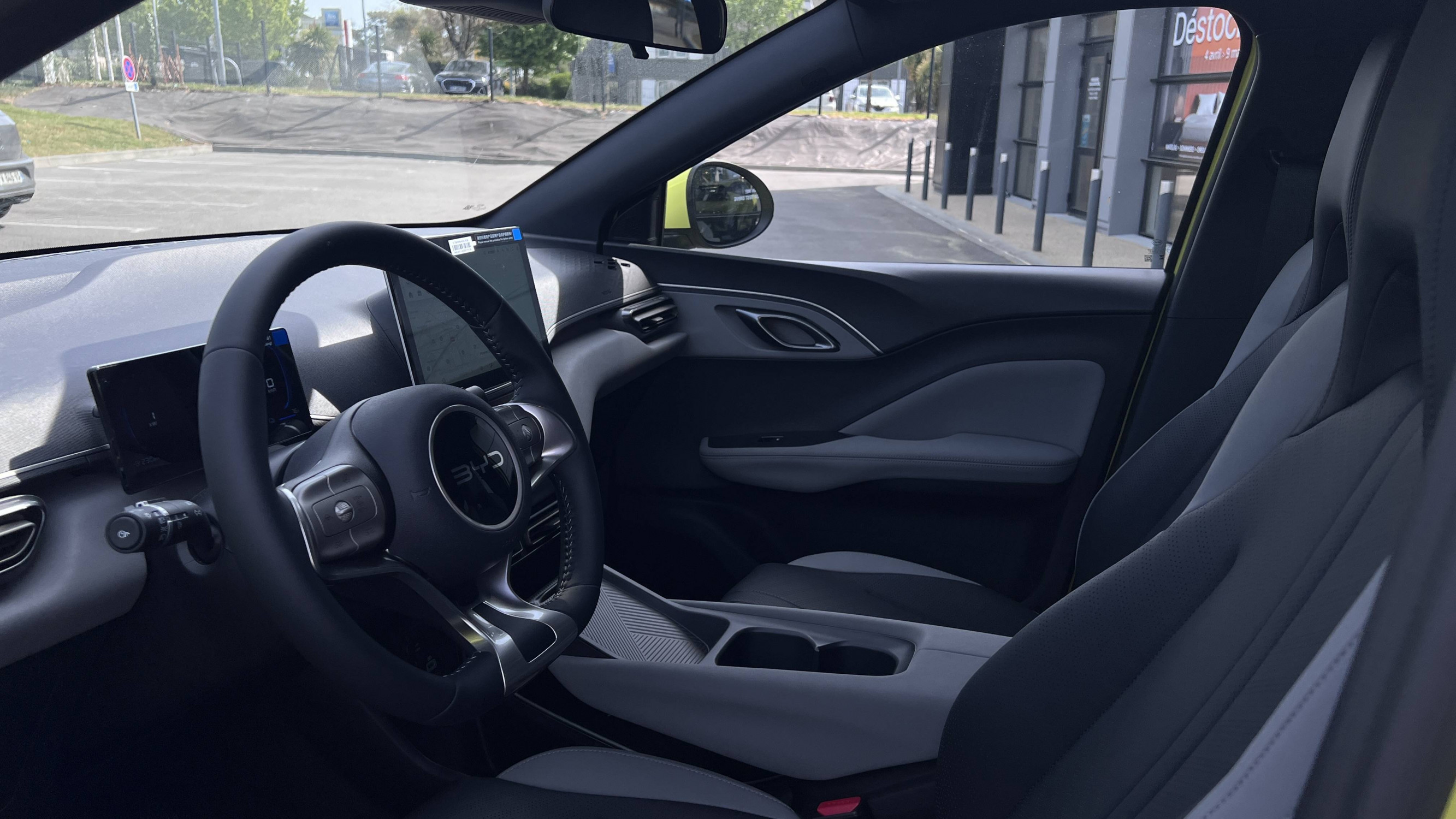 Vente en ligne Byd Dolphin Surf  43.2 kWh 88 ch au prix de 19 990 €