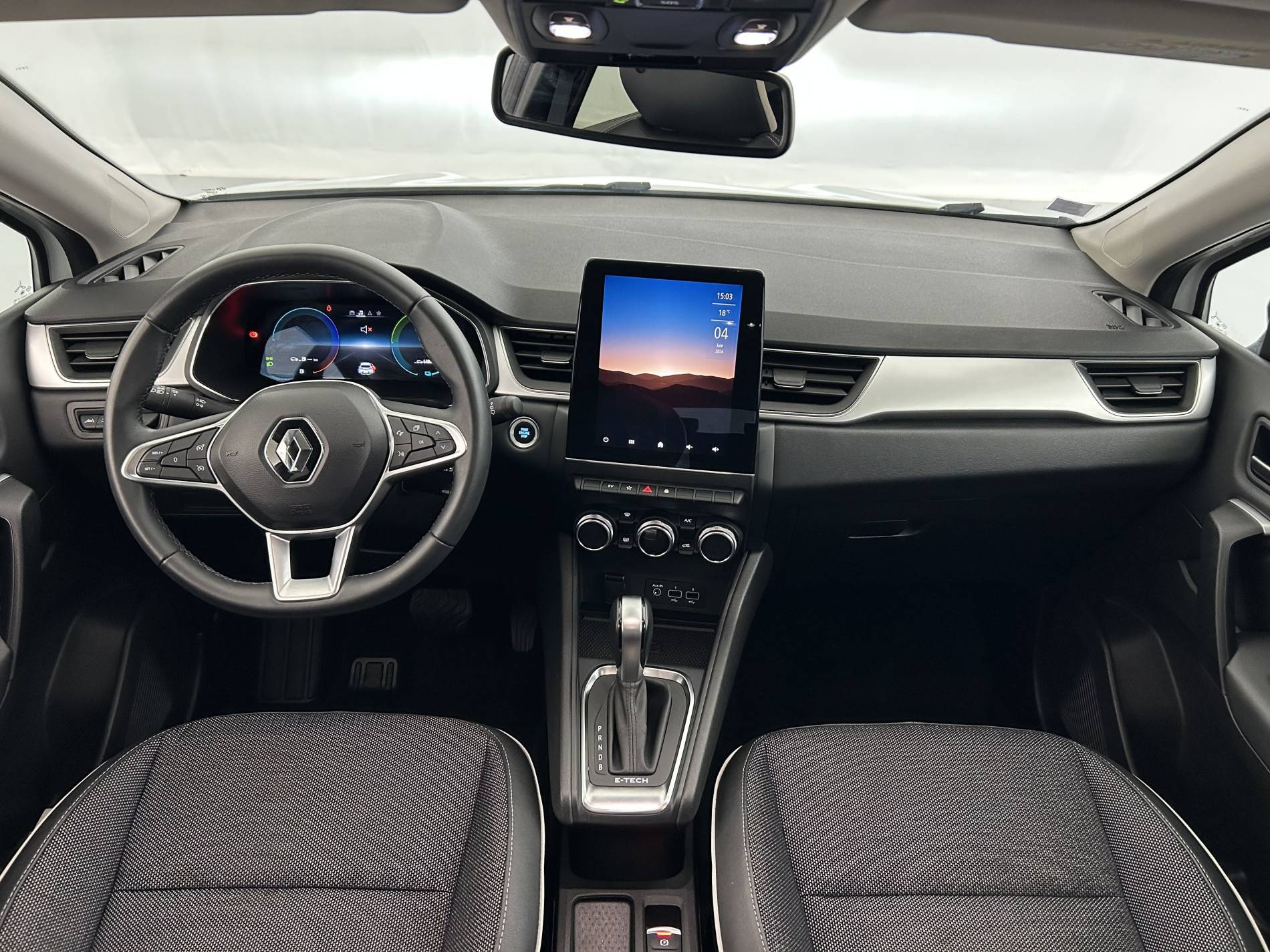 Vente en ligne Renault Captur  E-Tech full hybrid 145 au prix de 17 890 €