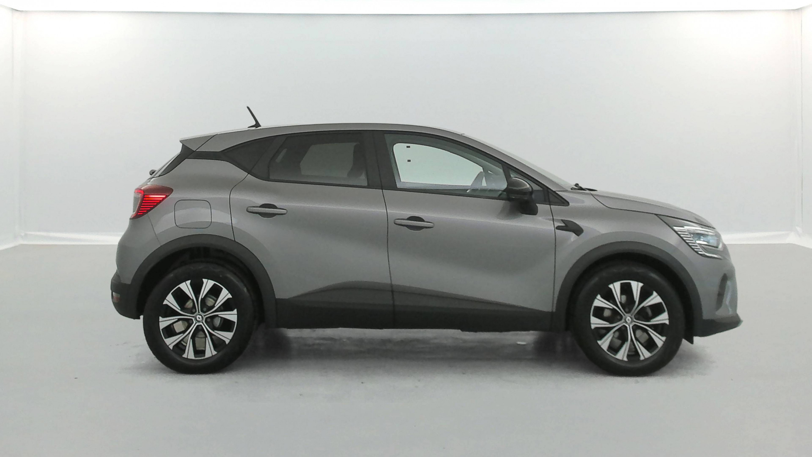 Vente en ligne Renault Captur  TCe 90 au prix de 16 990 €