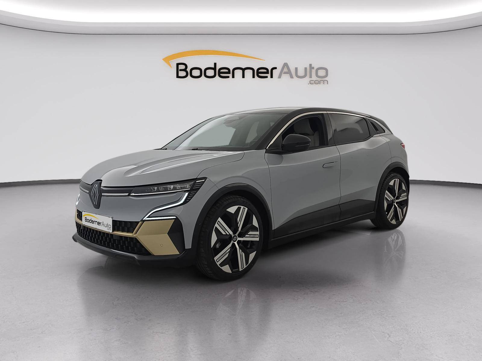 Renault Megane E-Tech  EV60 220 ch super charge occasion de 2022 en vente à Morlaix
