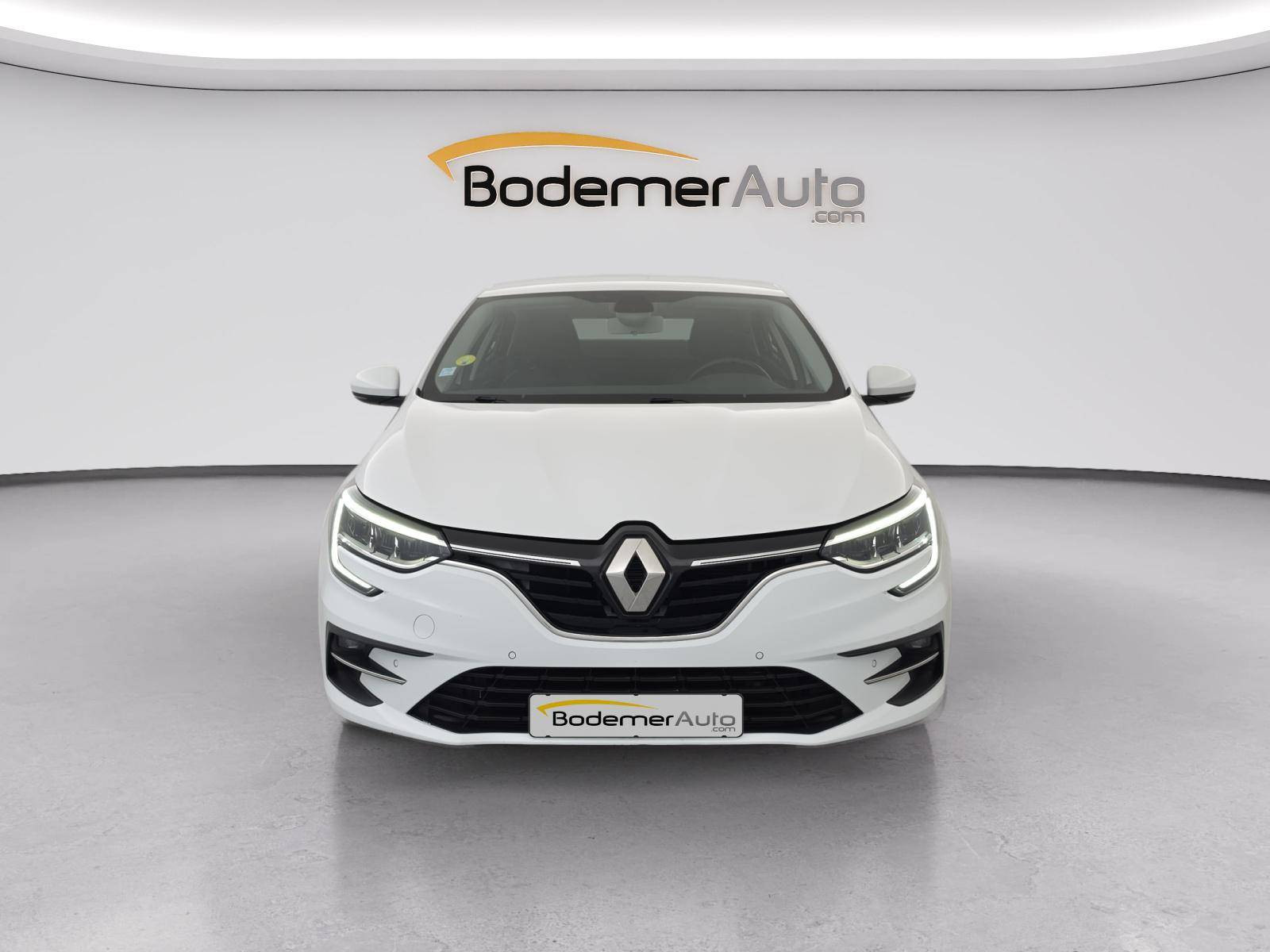 Vente en ligne Renault Megane 4  BLUE DCI 115 au prix de 13 900 €
