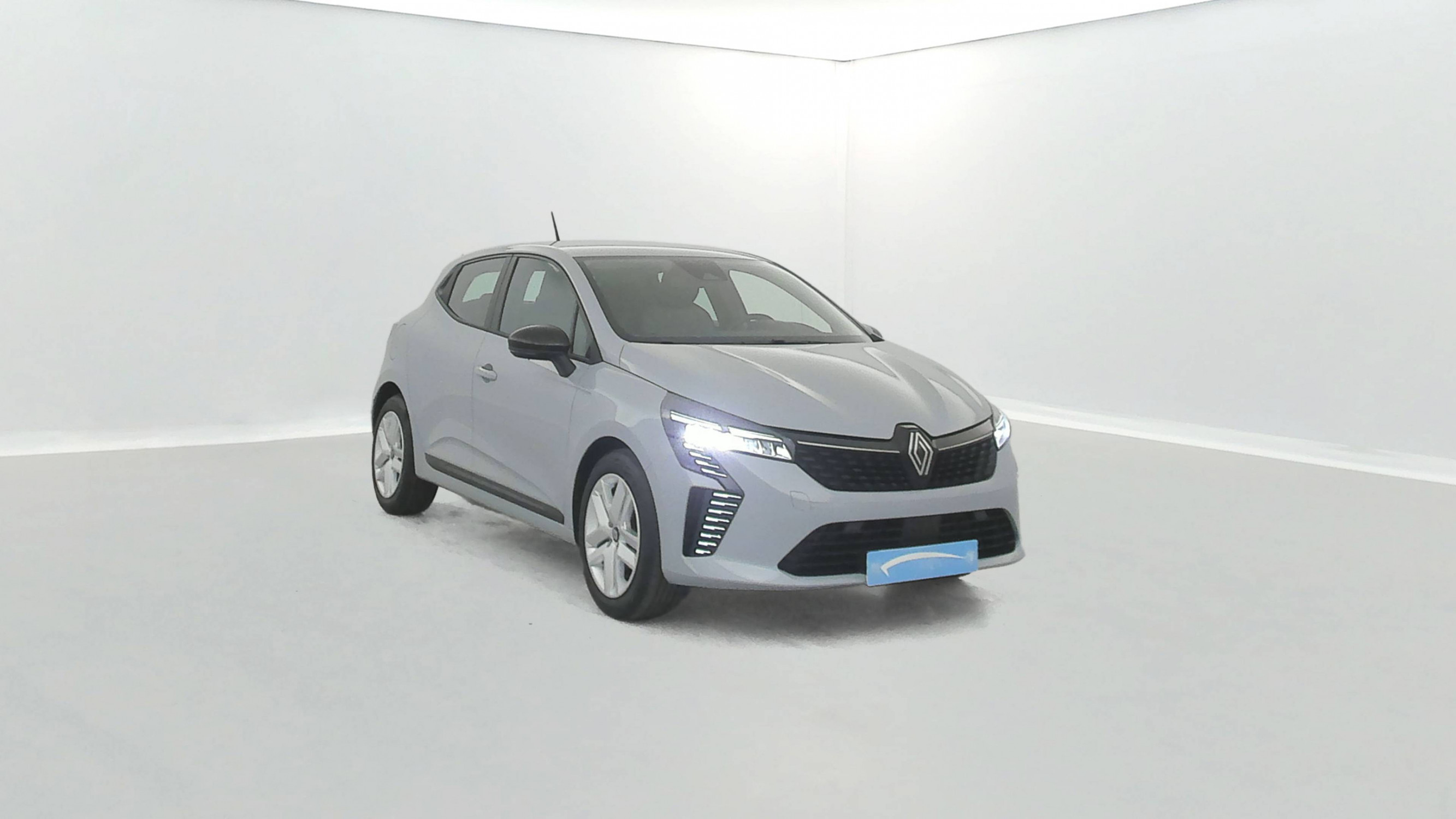 Vente en ligne Renault Clio 5 Clio TCe 90 au prix de 15 490 €