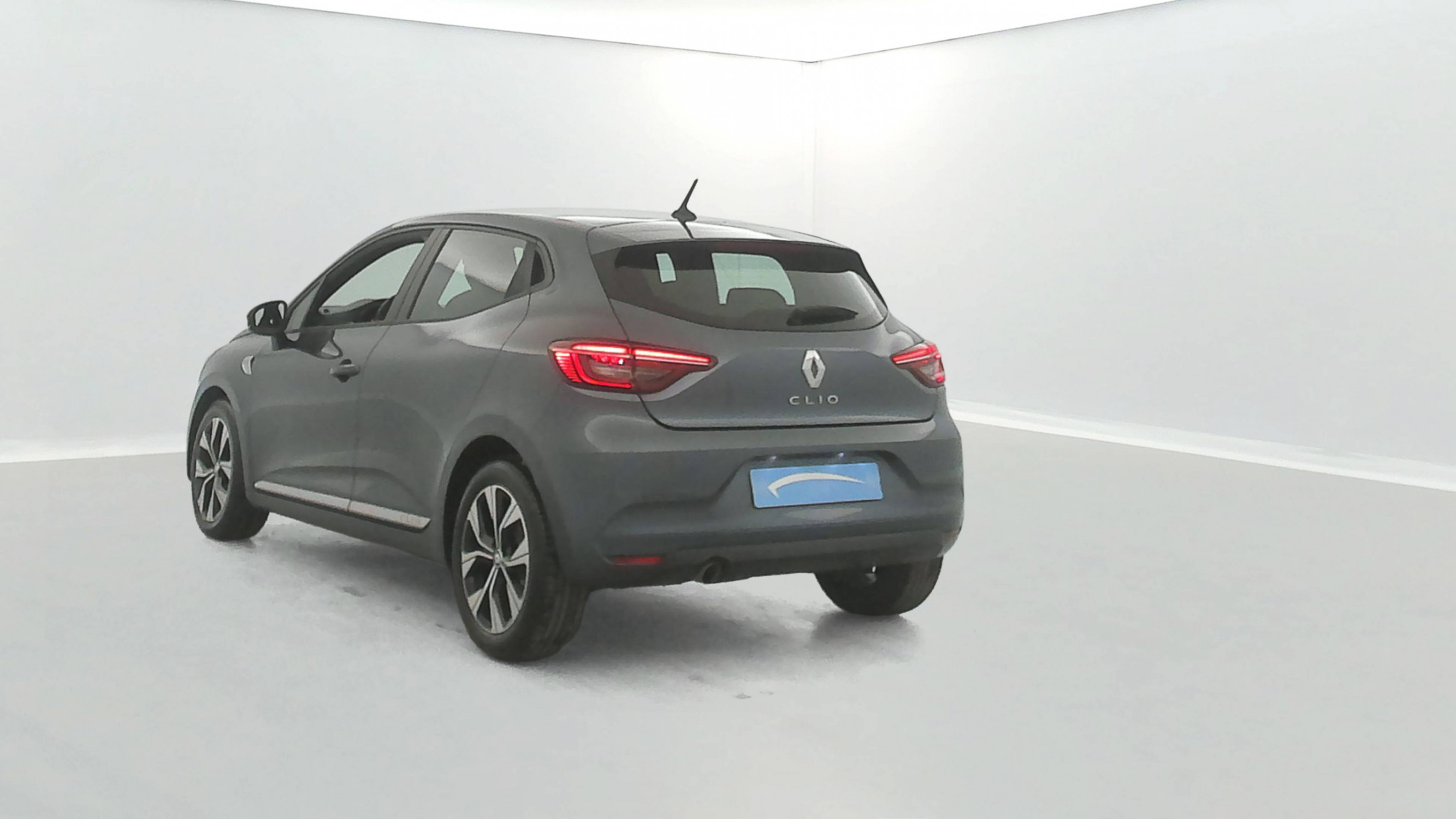 Vente en ligne Renault Clio 5 Clio TCe 90 - 21N au prix de 14 990 €