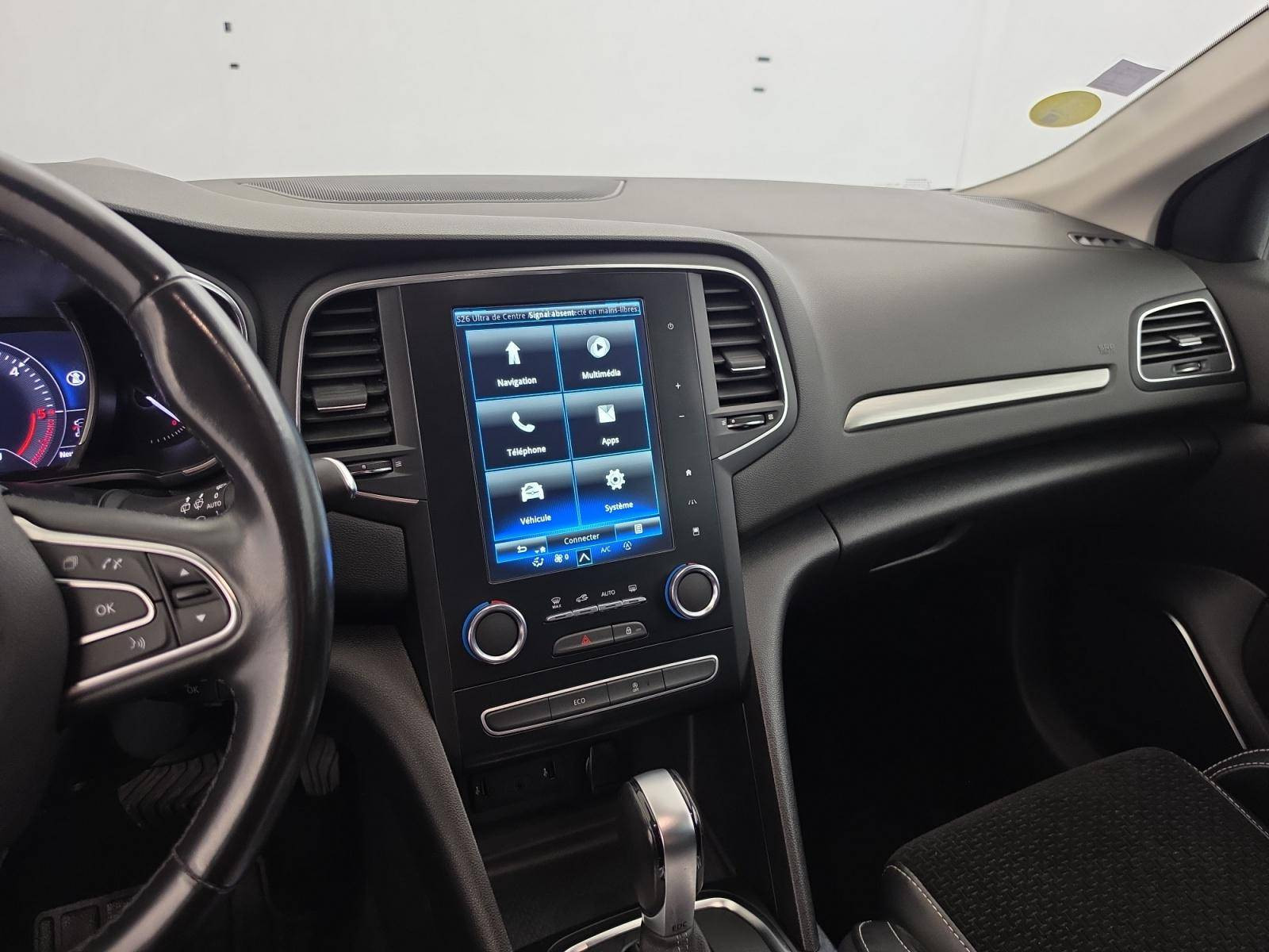 Vente en ligne Renault Megane 4 Mégane IV Berline Blue dCi 115 EDC au prix de 14 990 €
