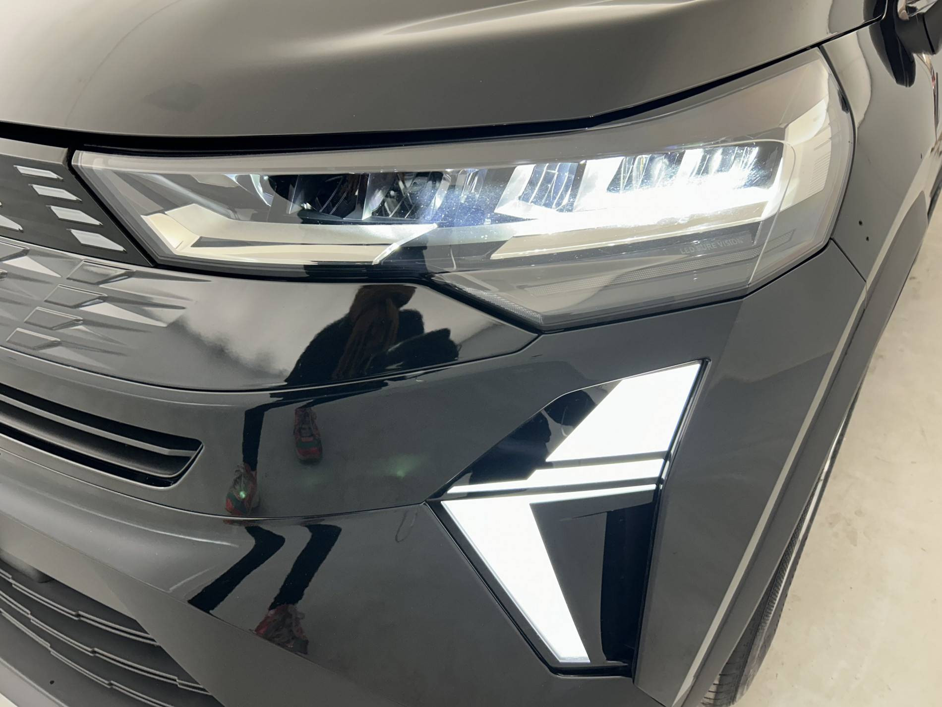 Vente en ligne Renault Symbioz  E-Tech full hybrid 145 au prix de 23 990 €