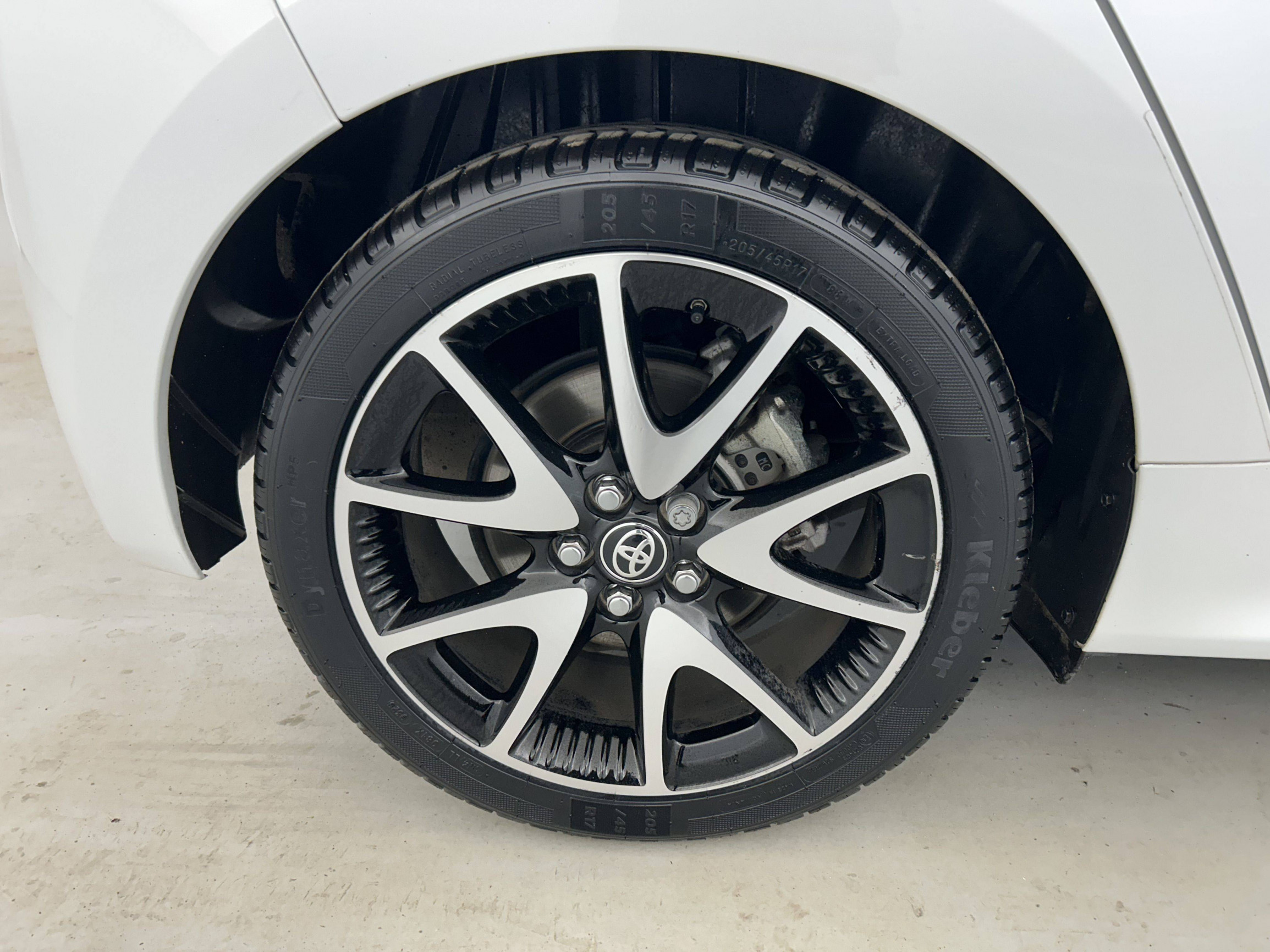 Vente en ligne Toyota Yaris Yaris Hybride 116h au prix de 18 500 €